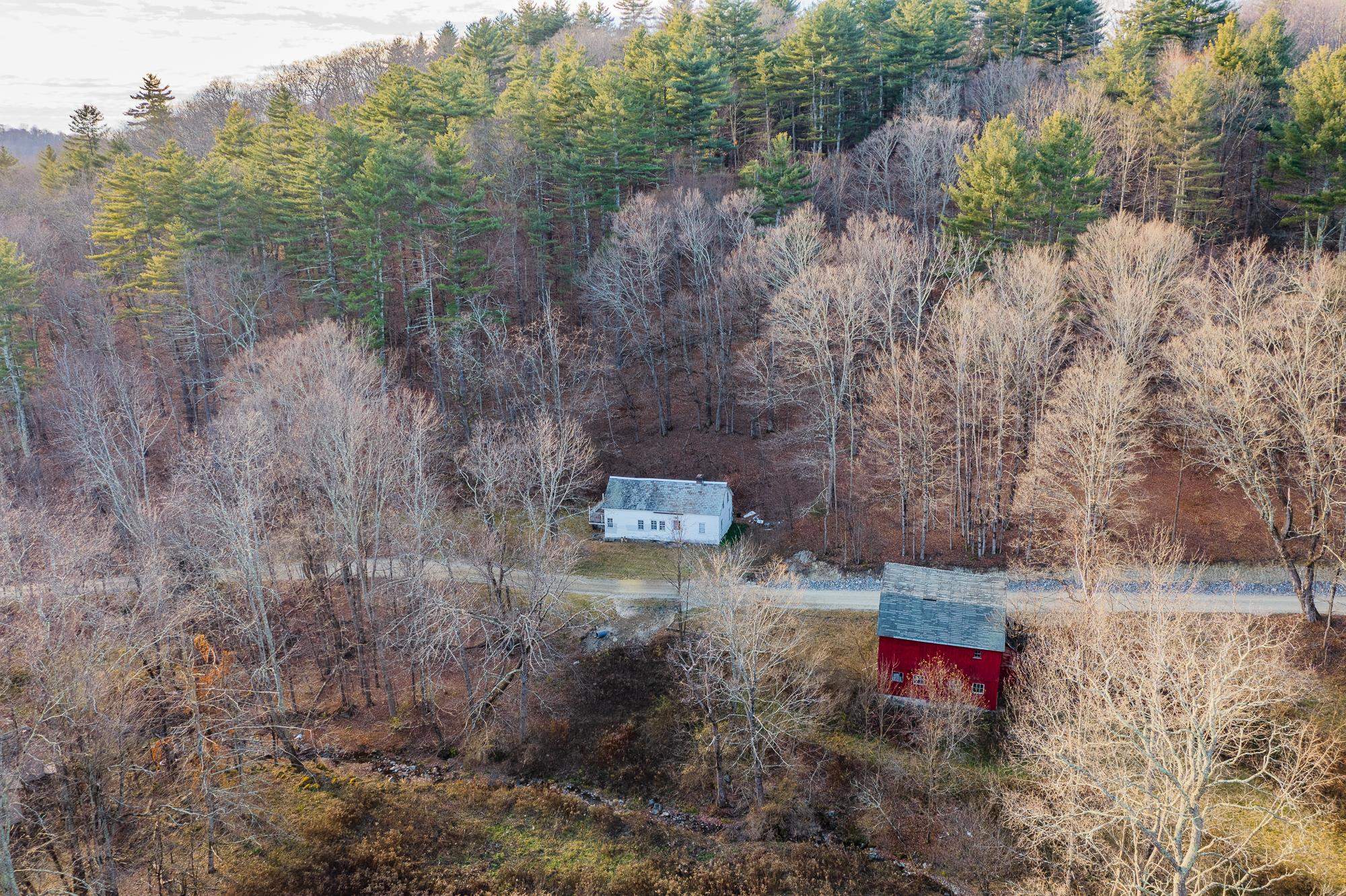 207 West Road