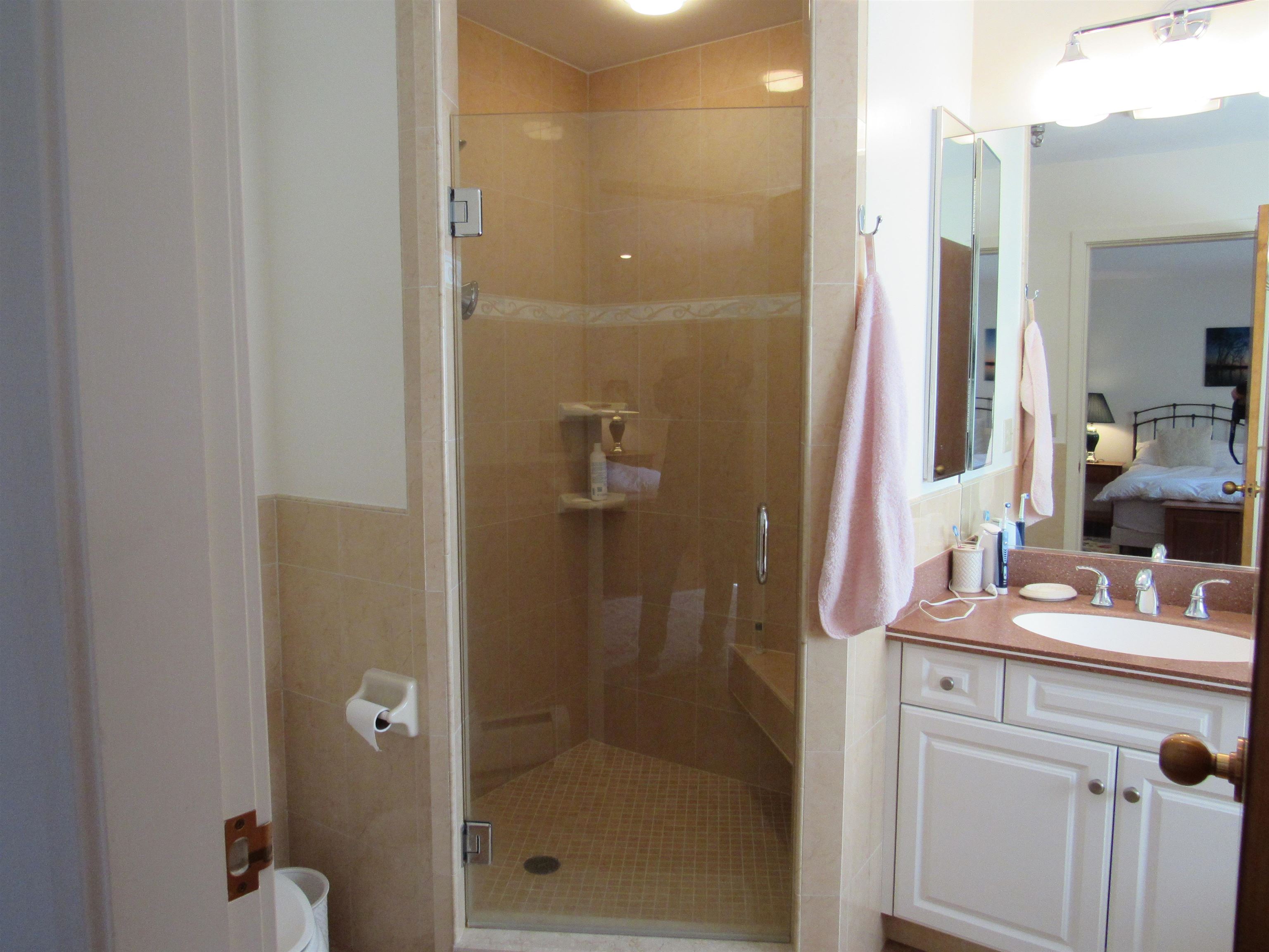 49 High Point Drive Unit: #A122