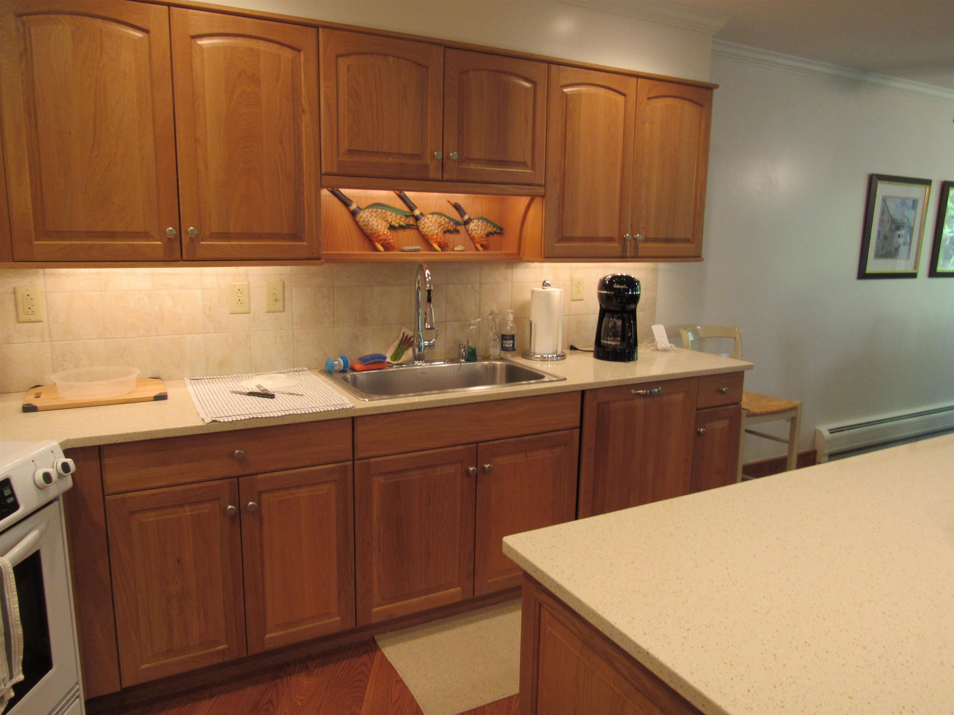 49 High Point Drive Unit: #A122