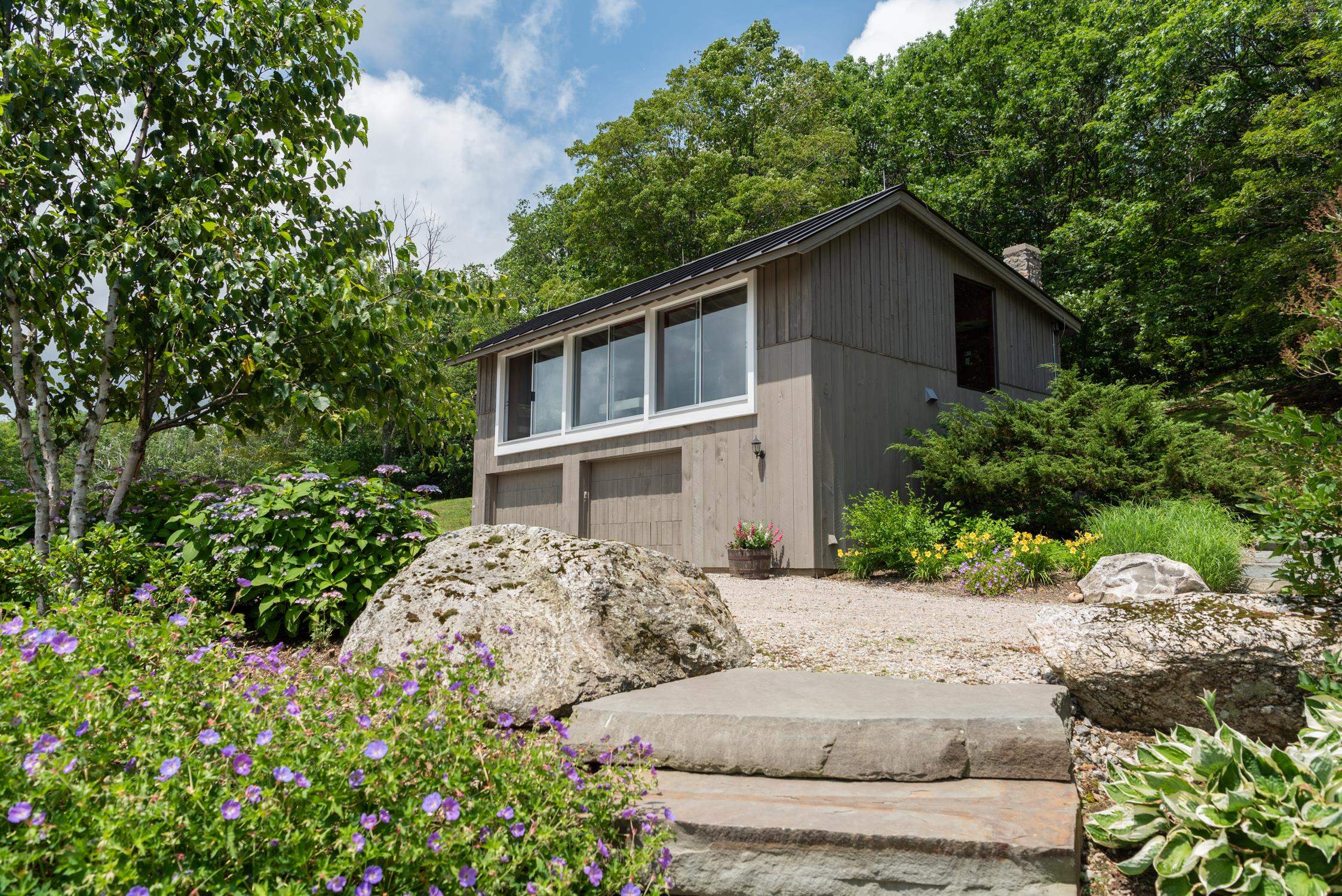 25 Mountain Haunts Road