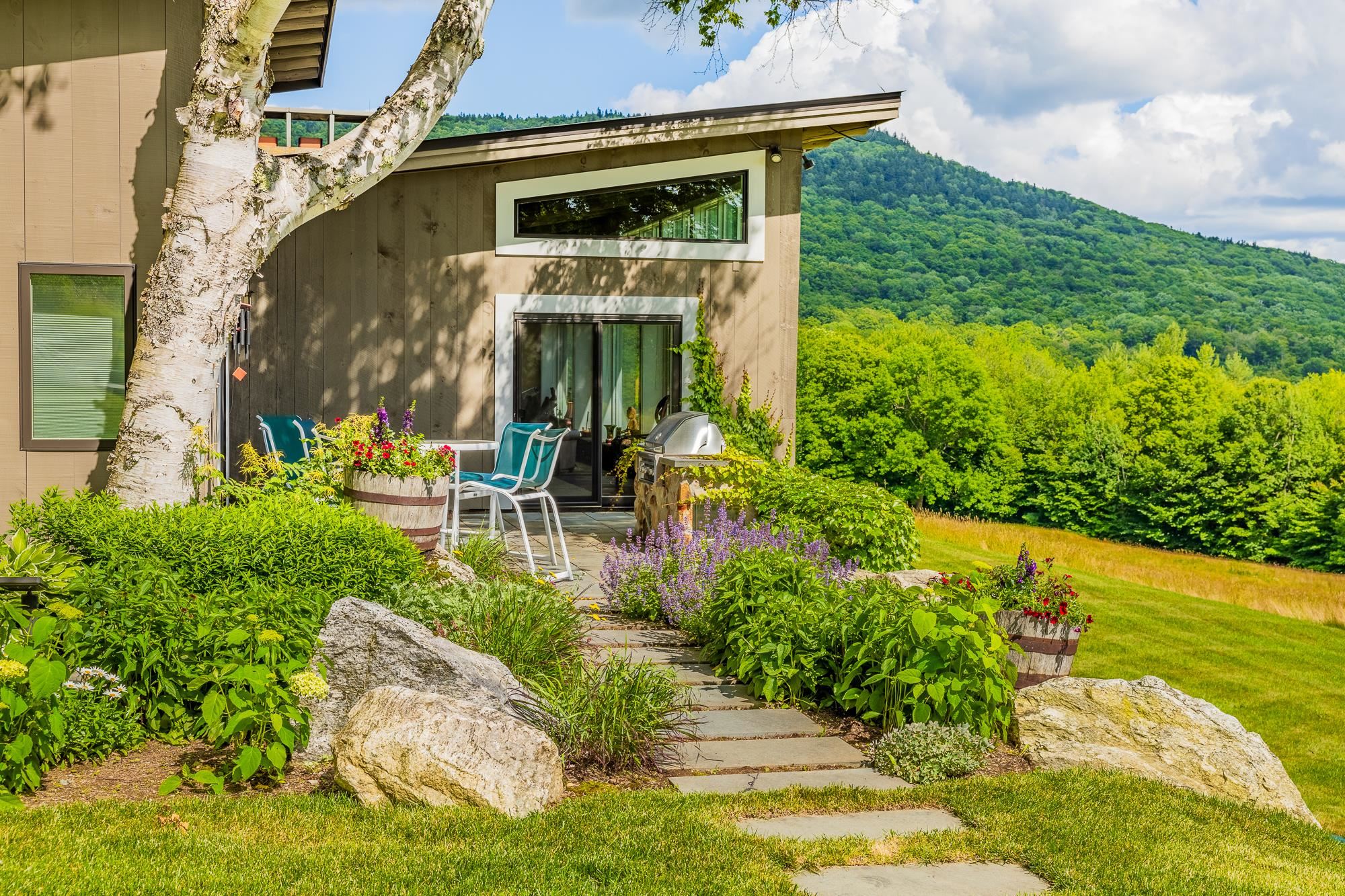 25 Mountain Haunts Road