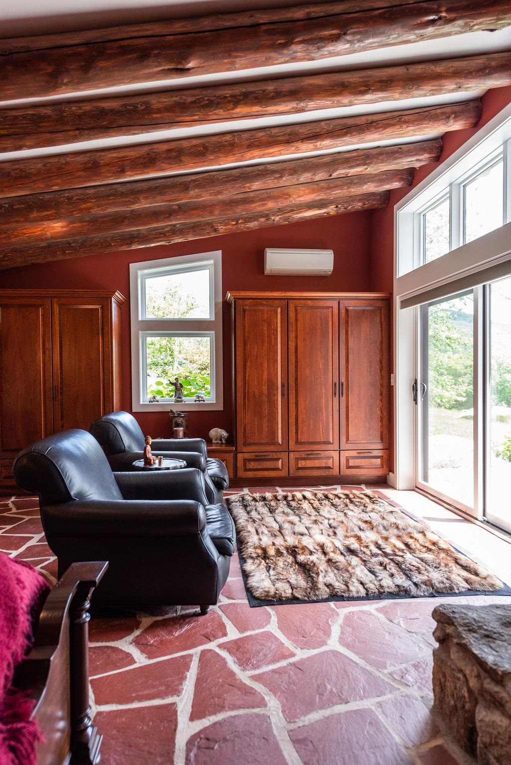 25 Mountain Haunts Road