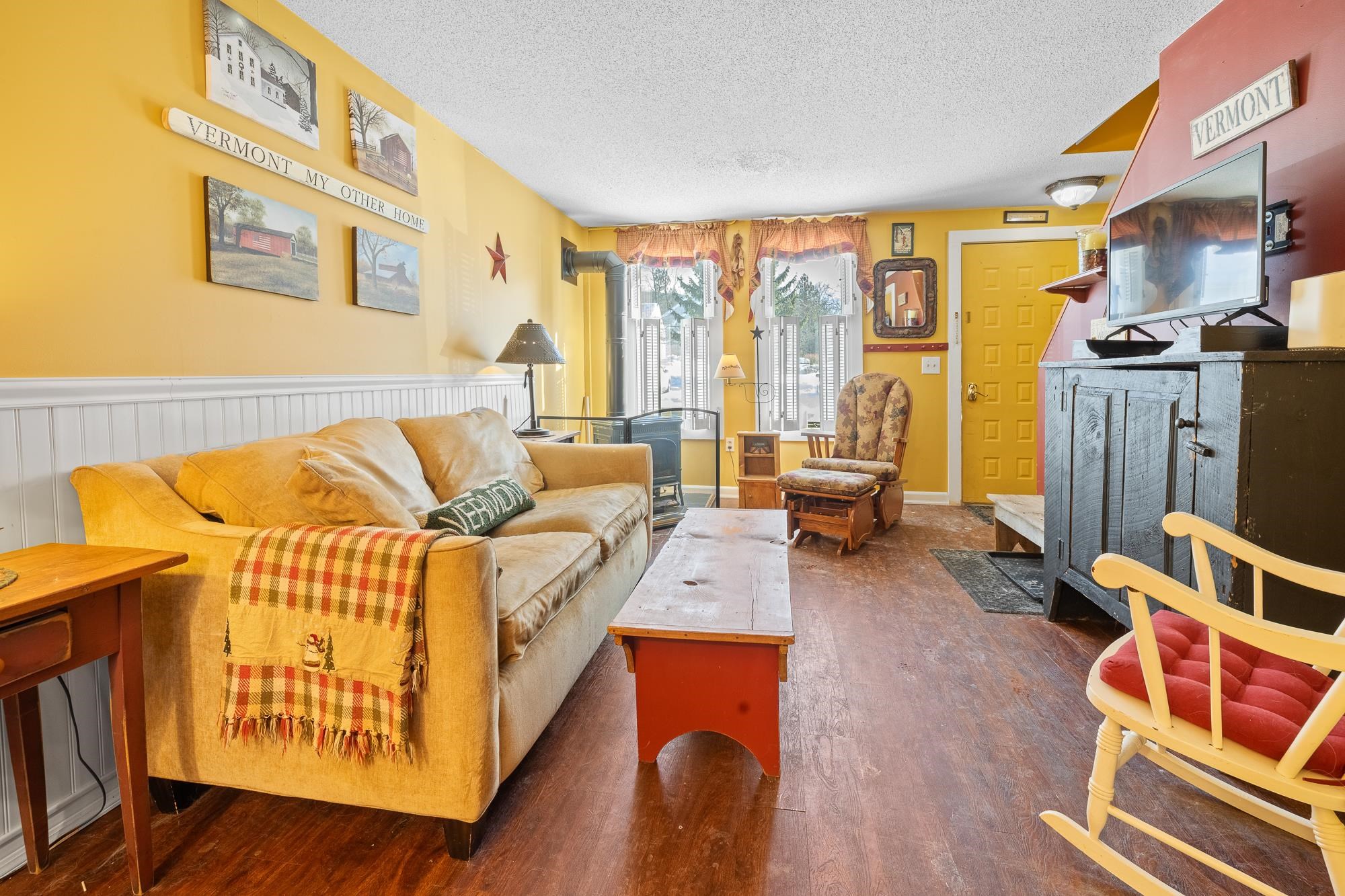 7564 Boun Brook Rd Road Unit: 64