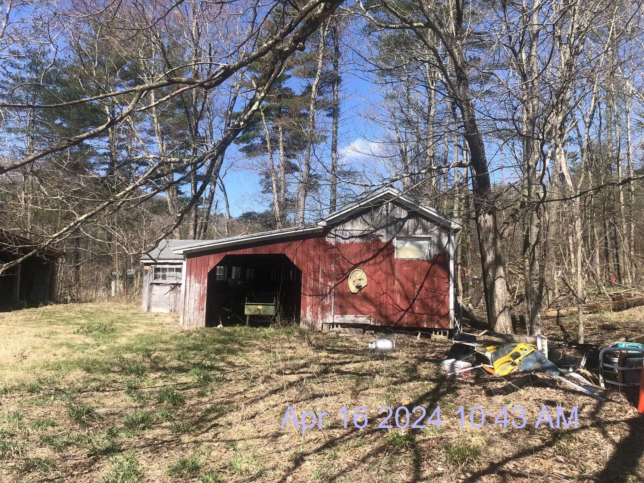 433 Squires Road