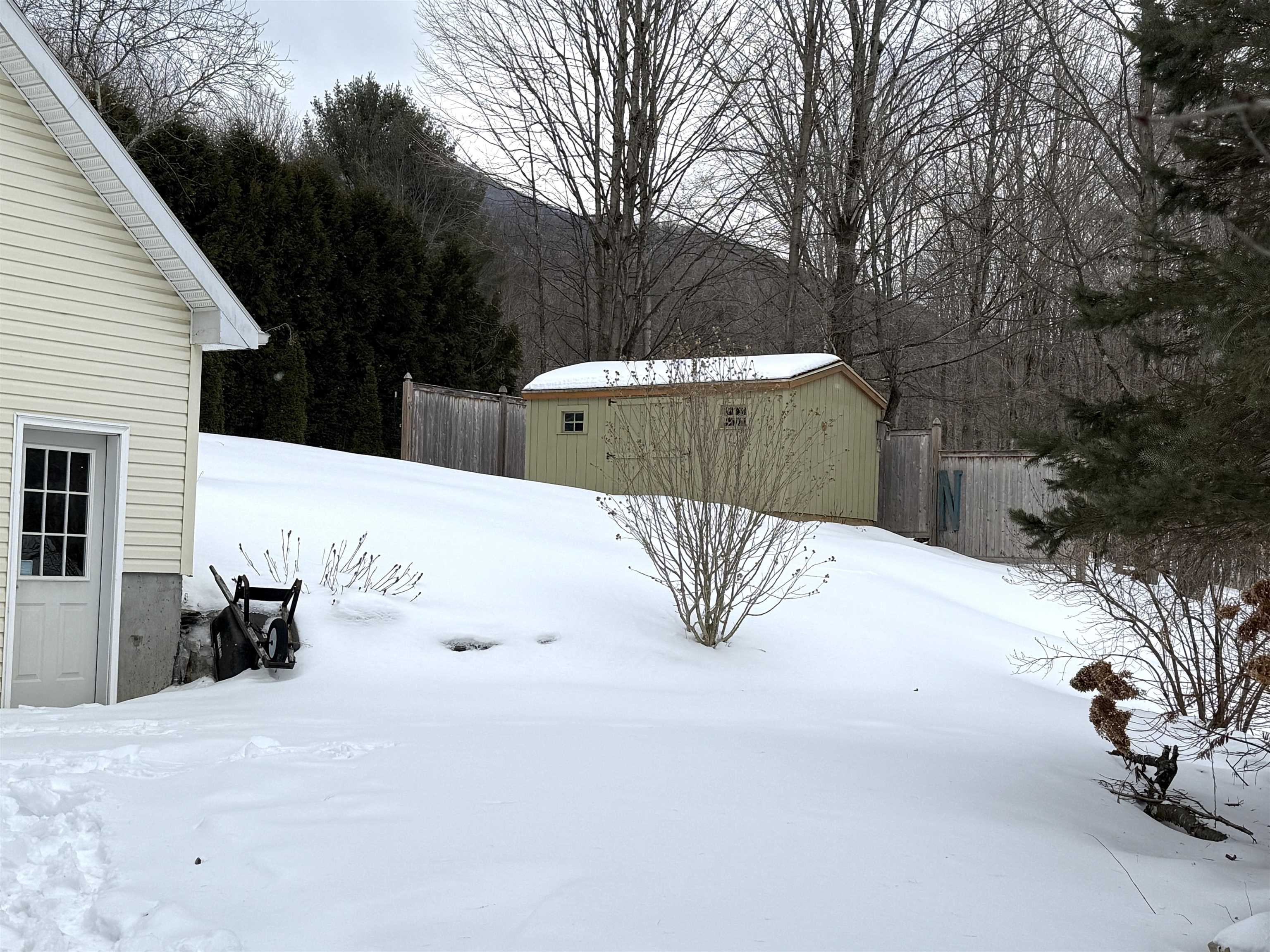 3046 Route 313W Route