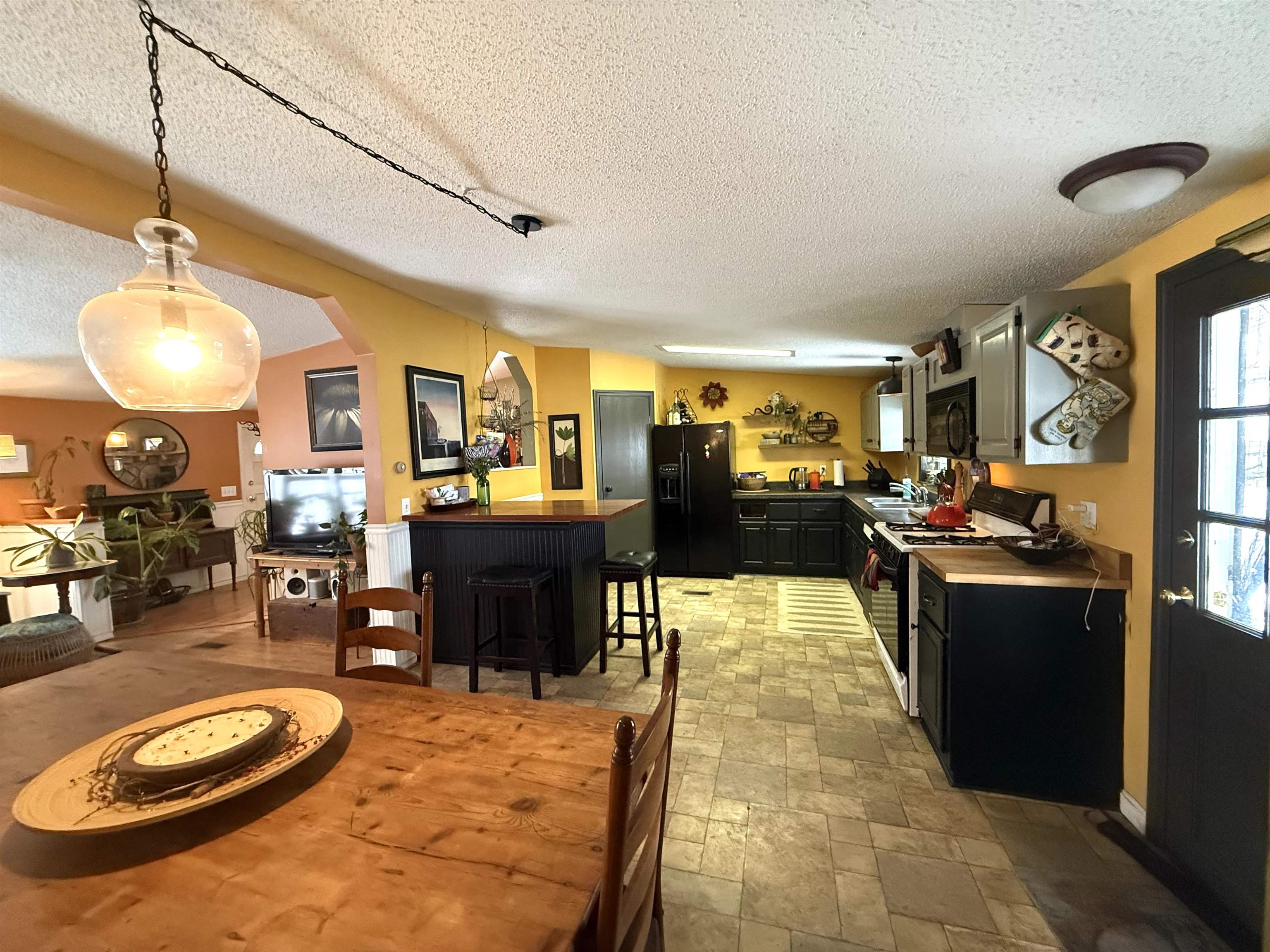 3046 Route 313W Route