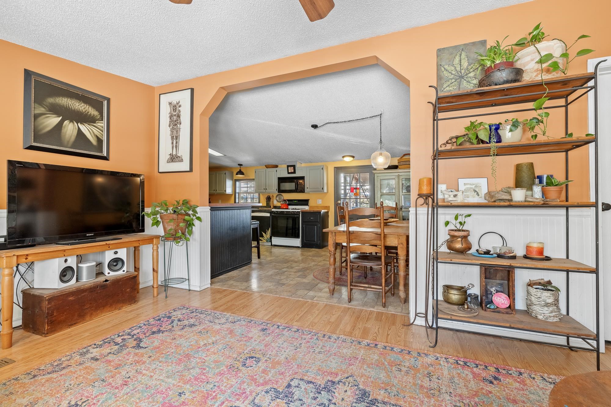 3046 Route 313W Route