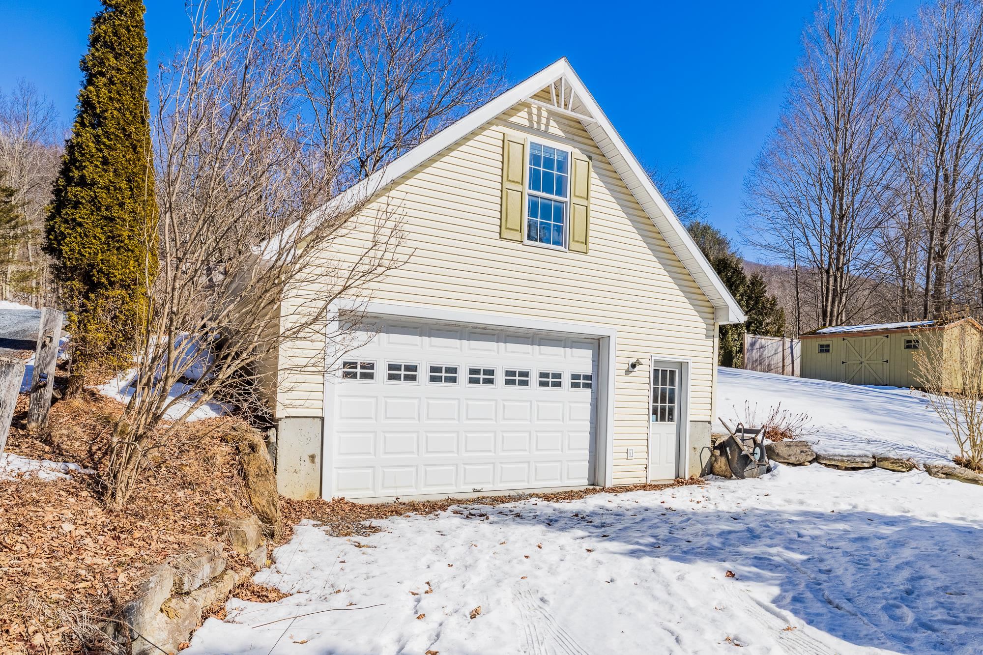 3046 Route 313W Route