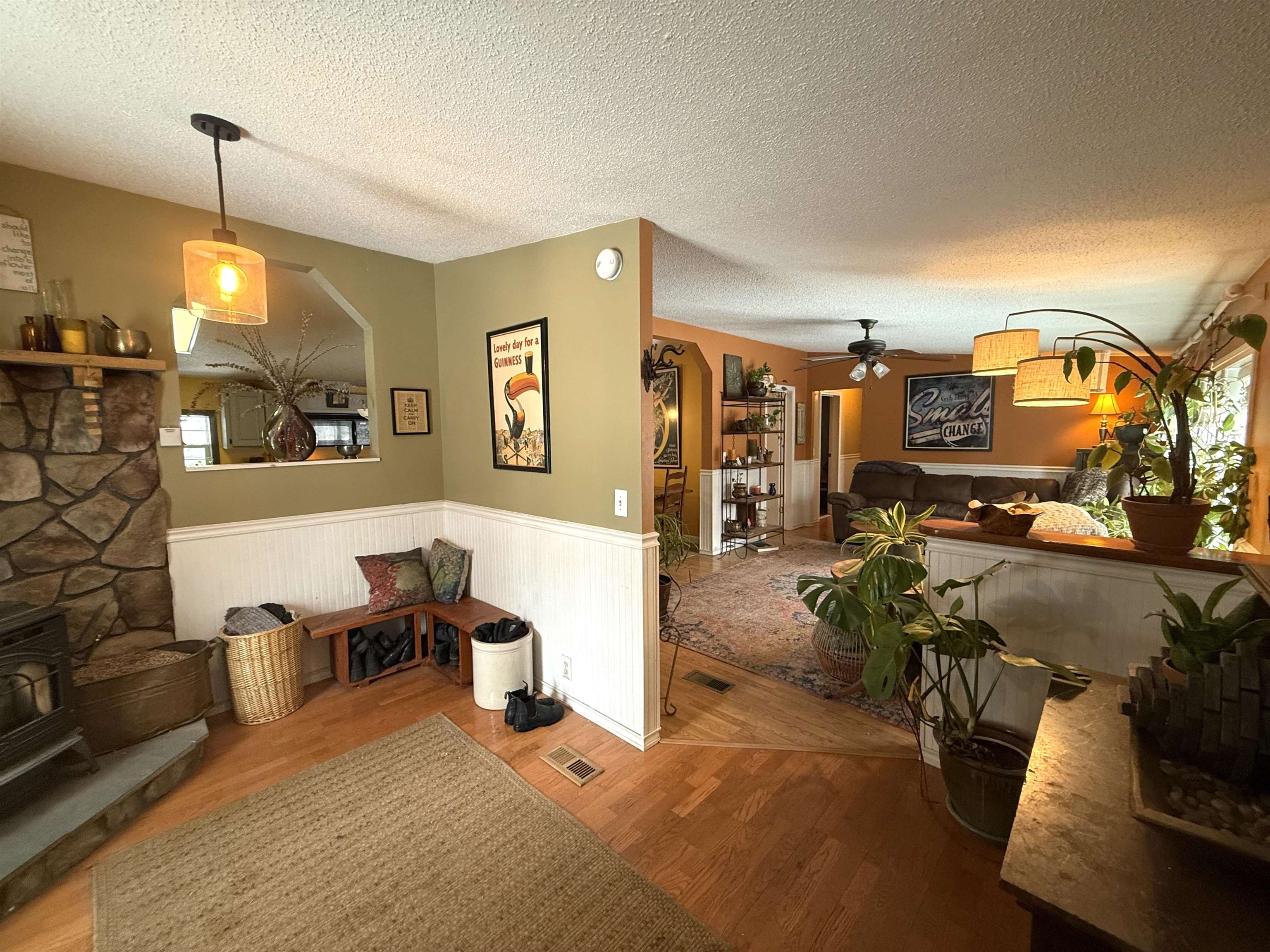 3046 Route 313W Route