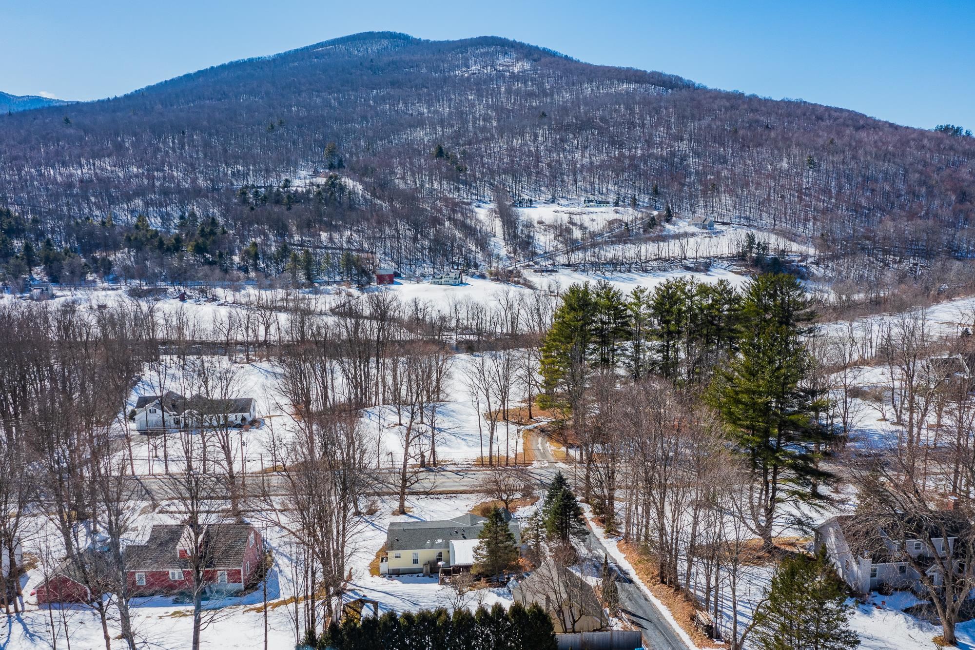 3046 Route 313W Route