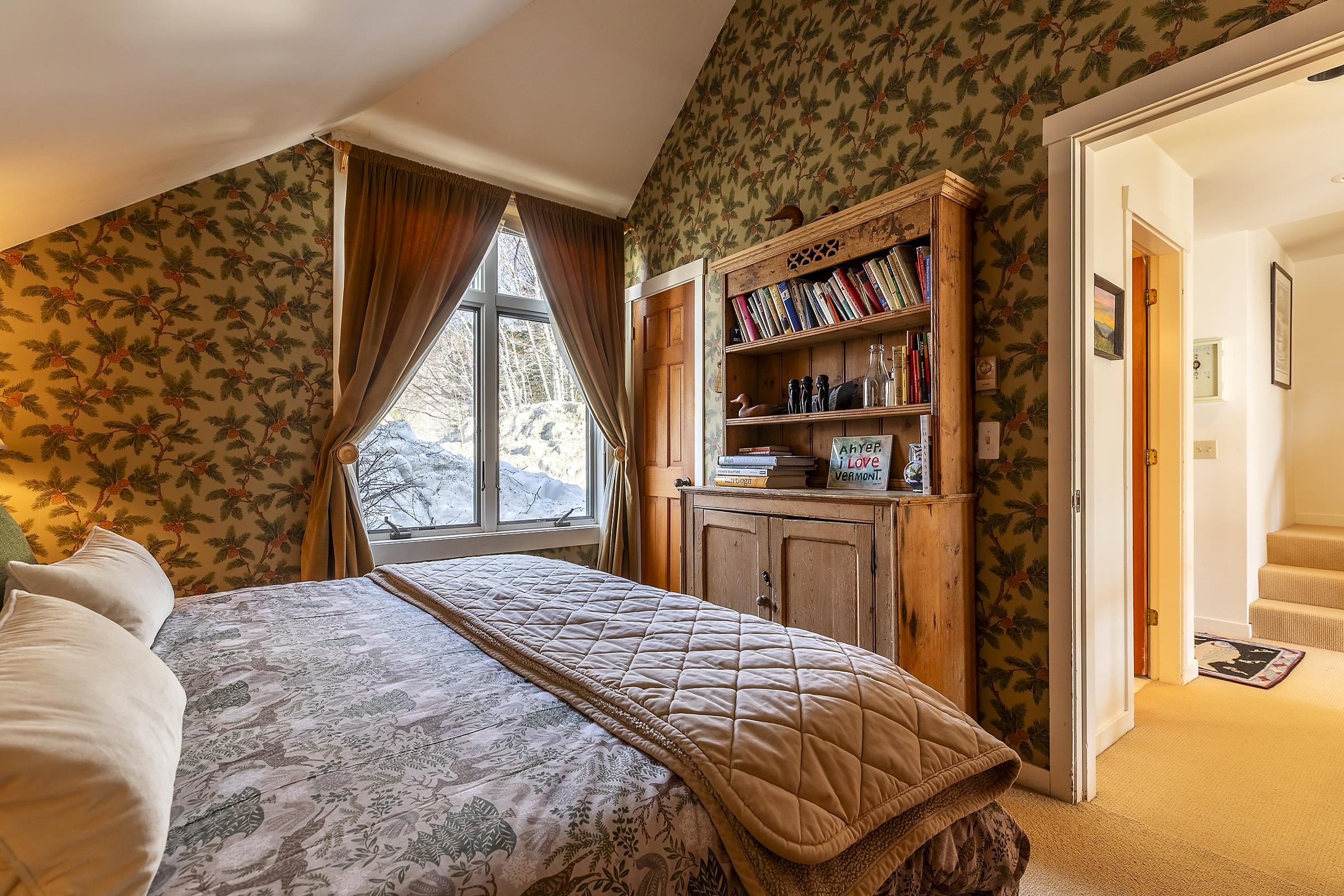 A6 Ridge Court Unit: A6