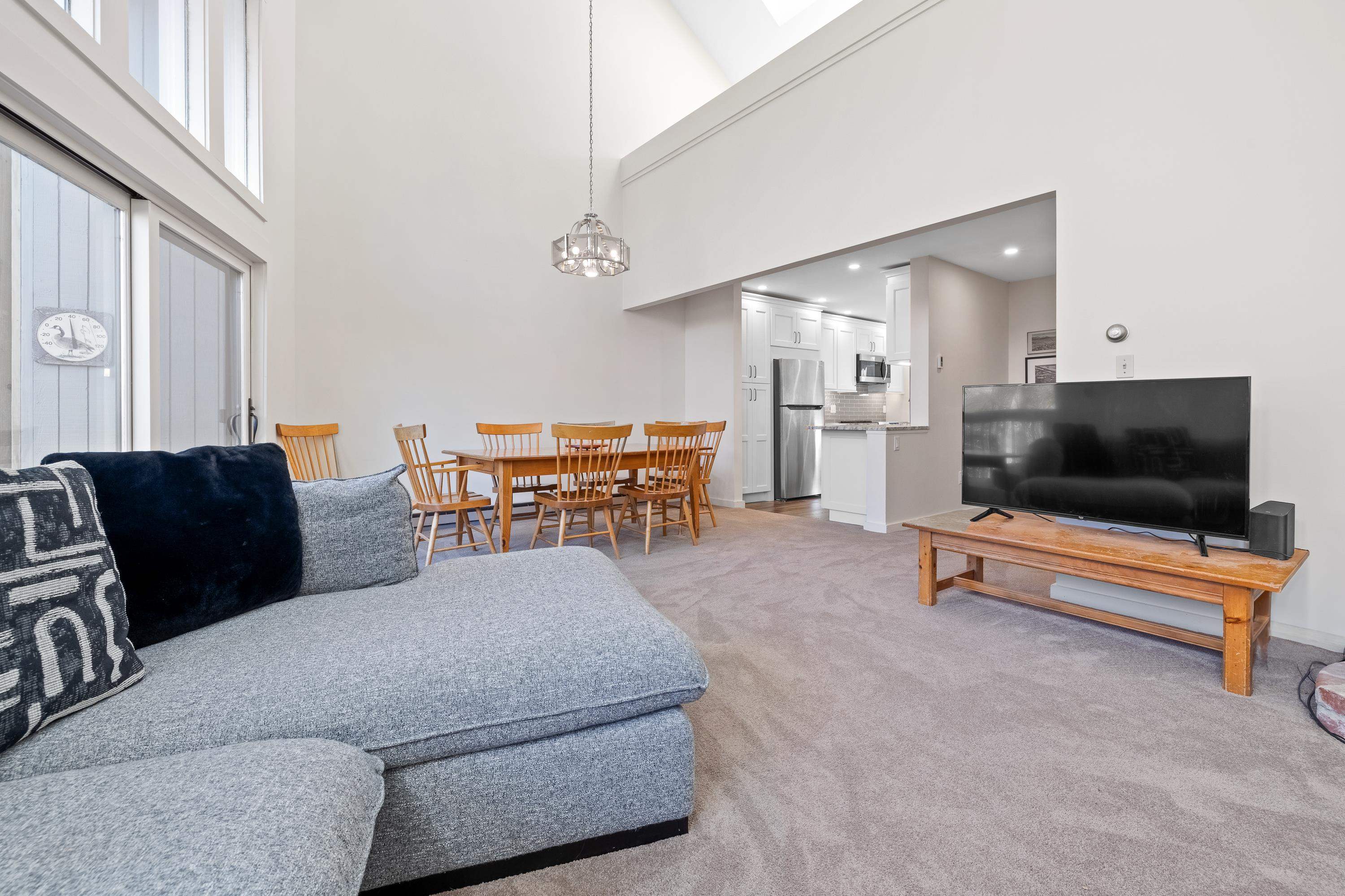 56 Shattarack Road Unit: D6