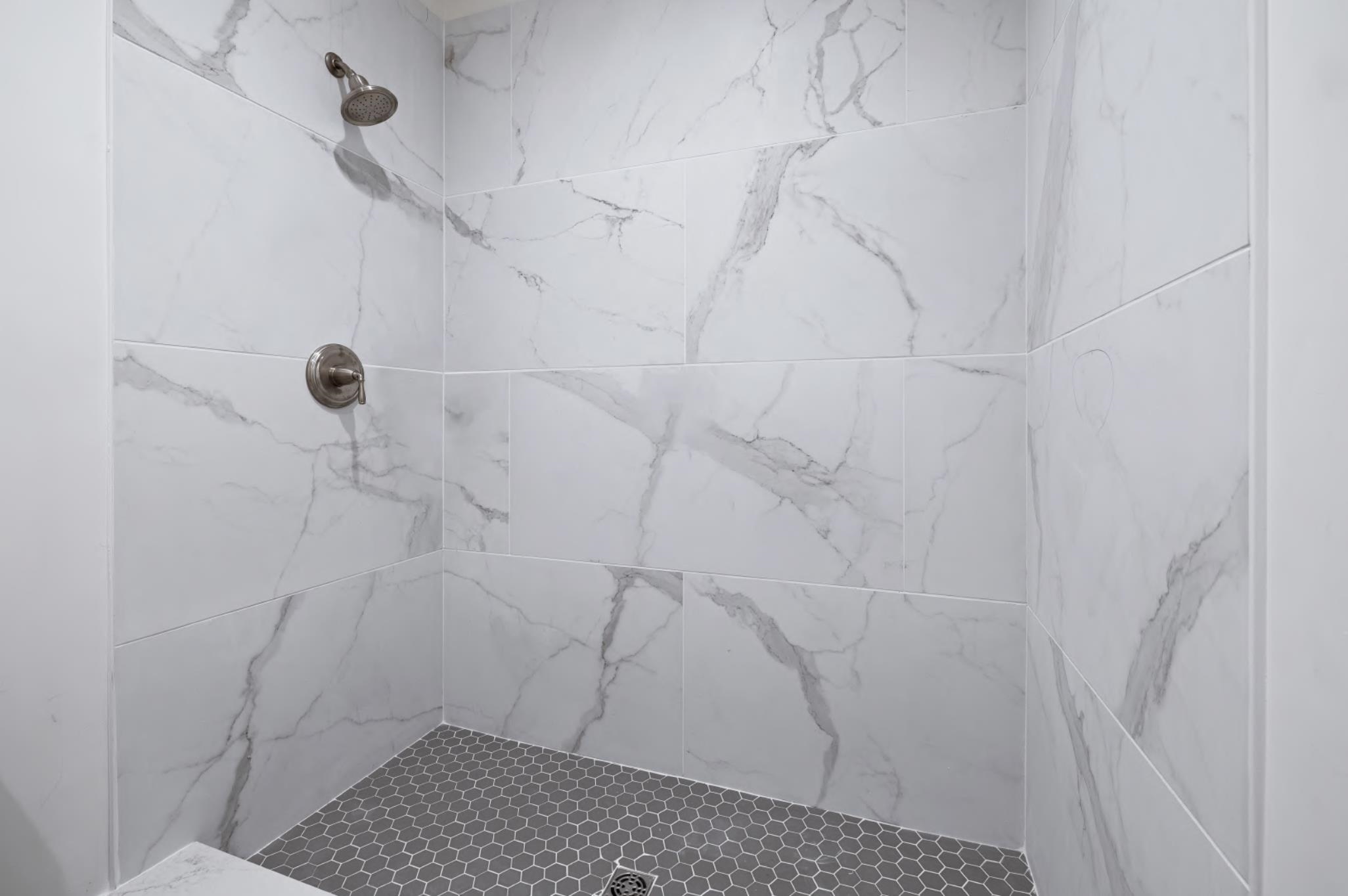 40 Jameson Flats Unit: D