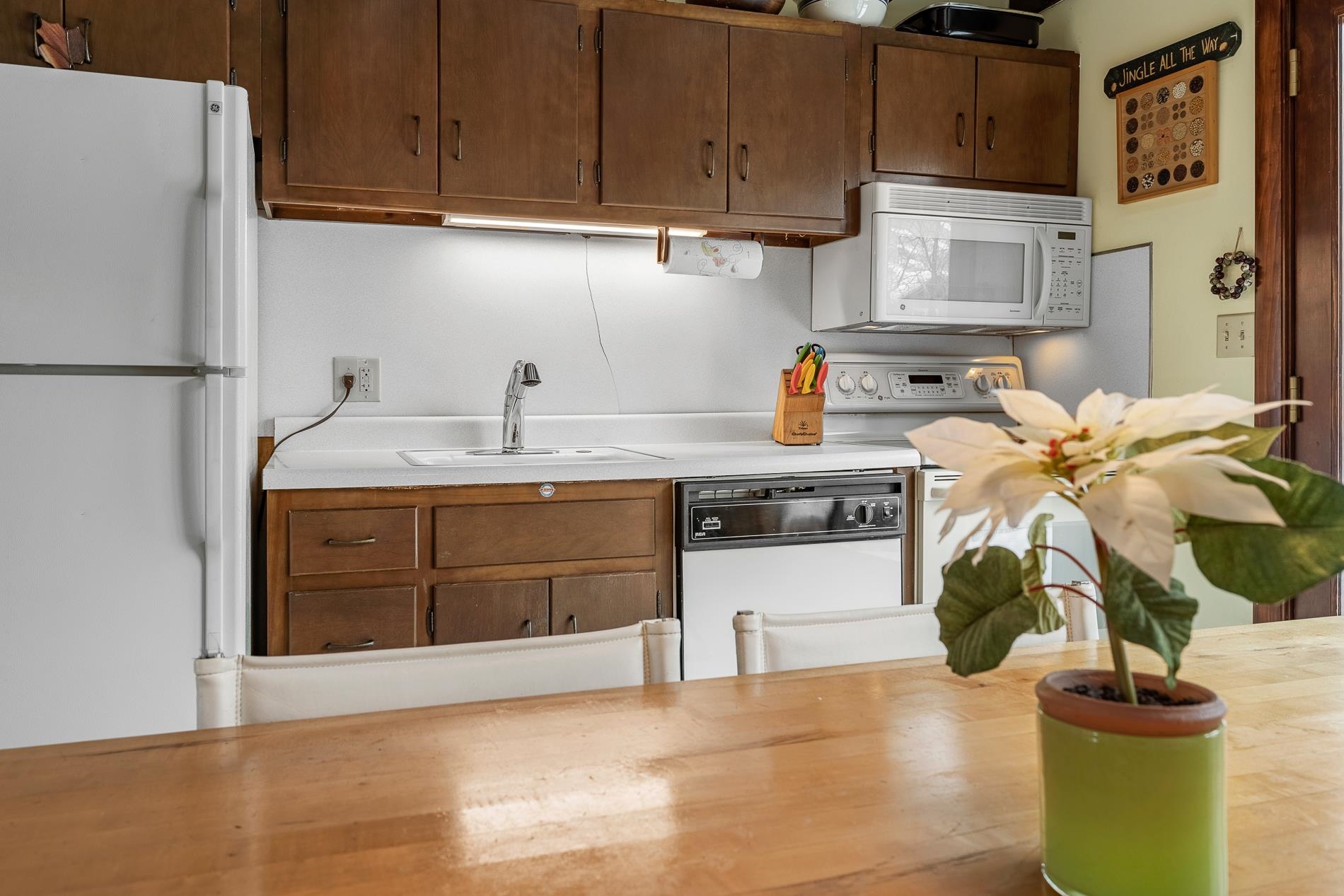 33 Birch Hill Road Unit: 8 Rock Maple