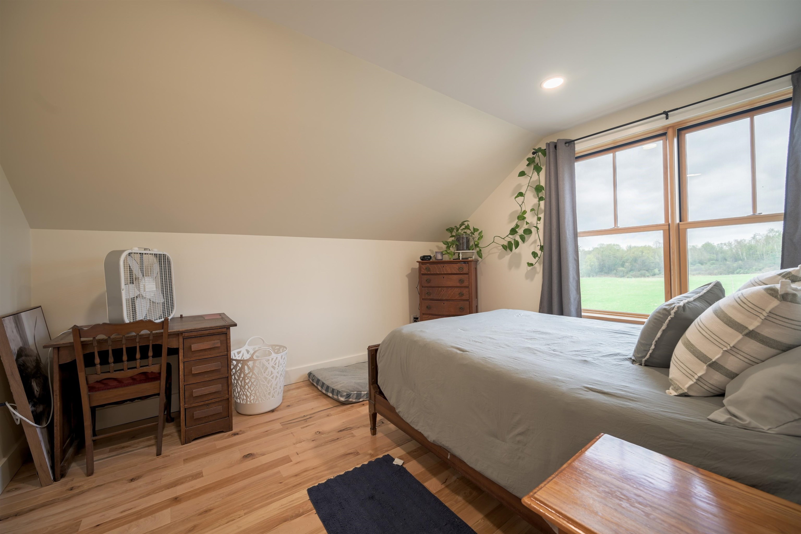 2392 Leland Road