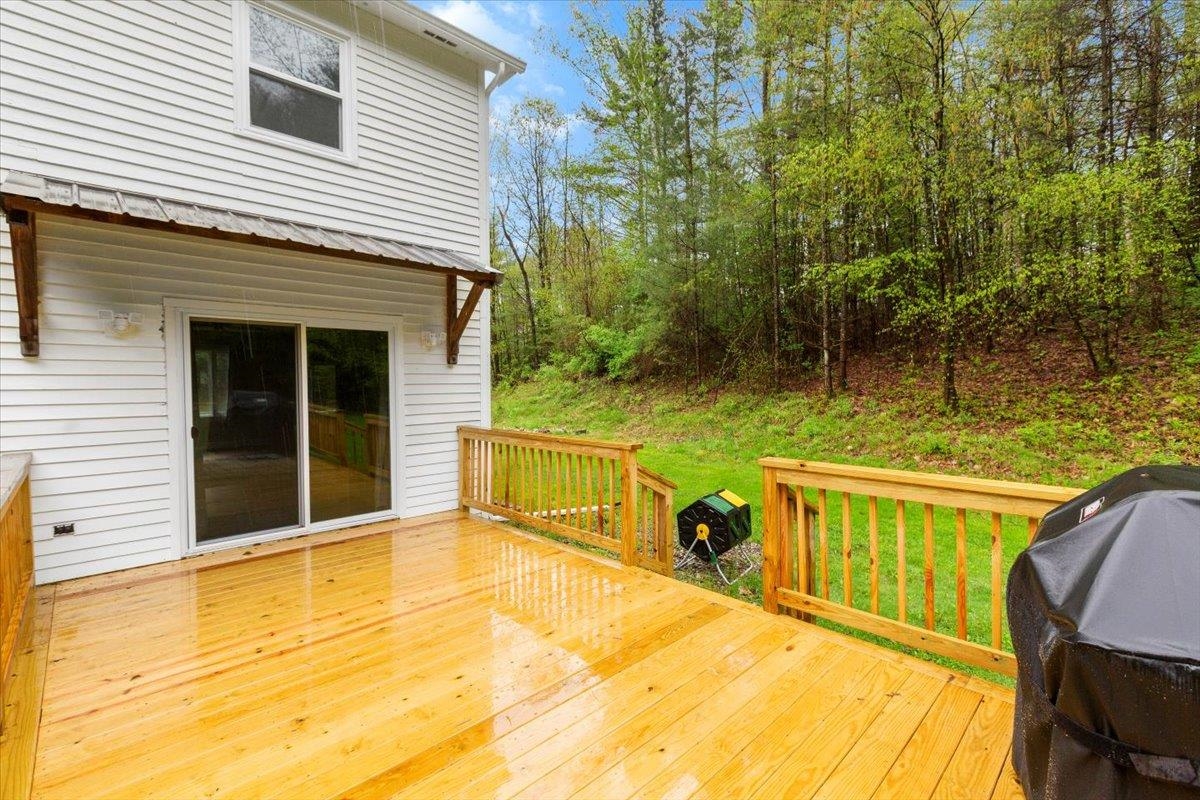 1283 Hidden Valley Road