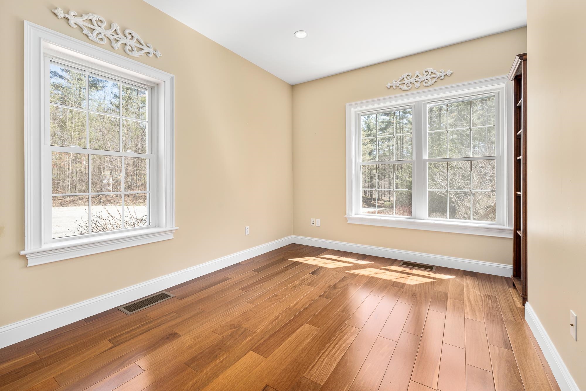7 Timberbrook North Unit: 11