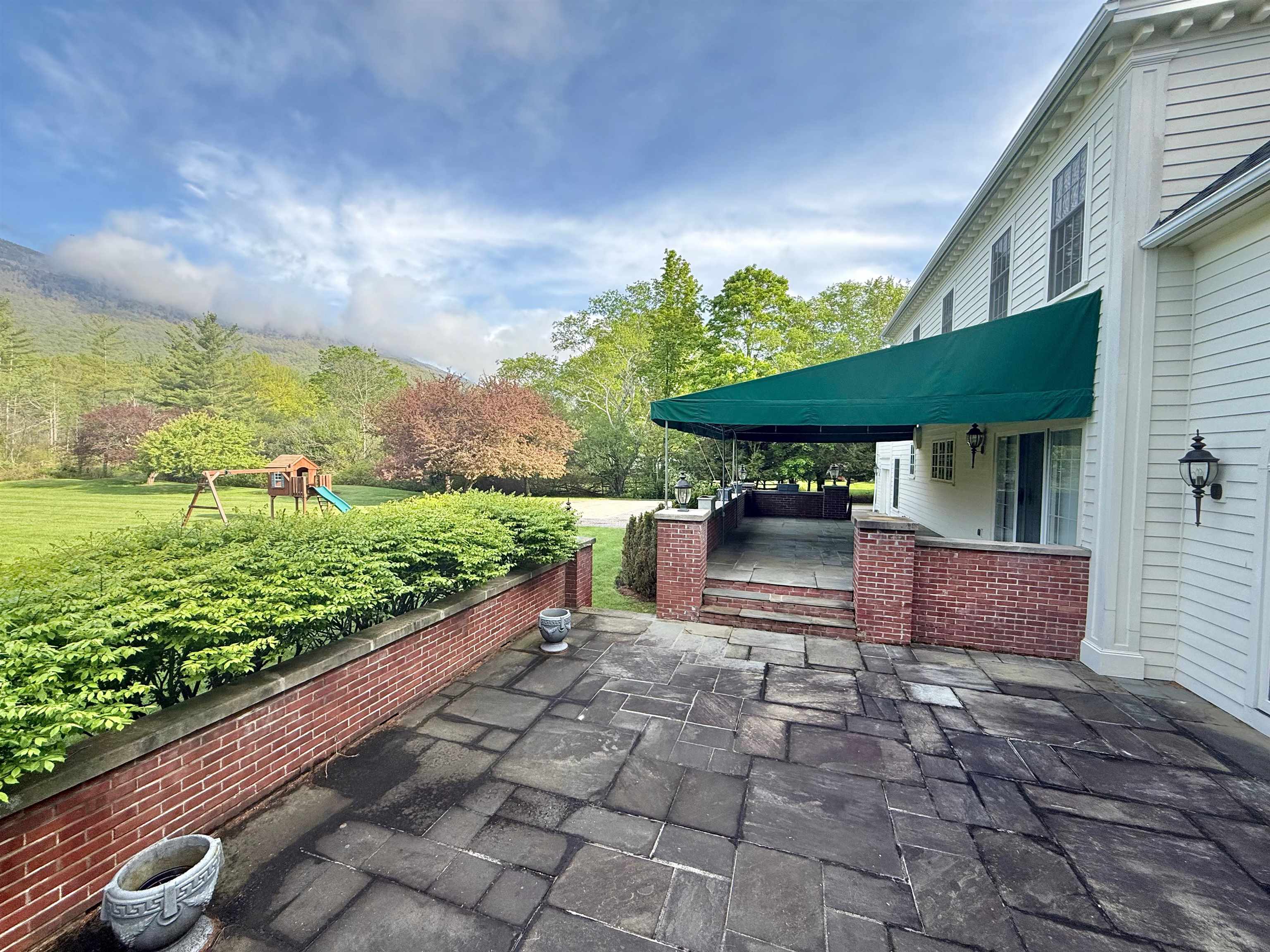 3407 Main Street