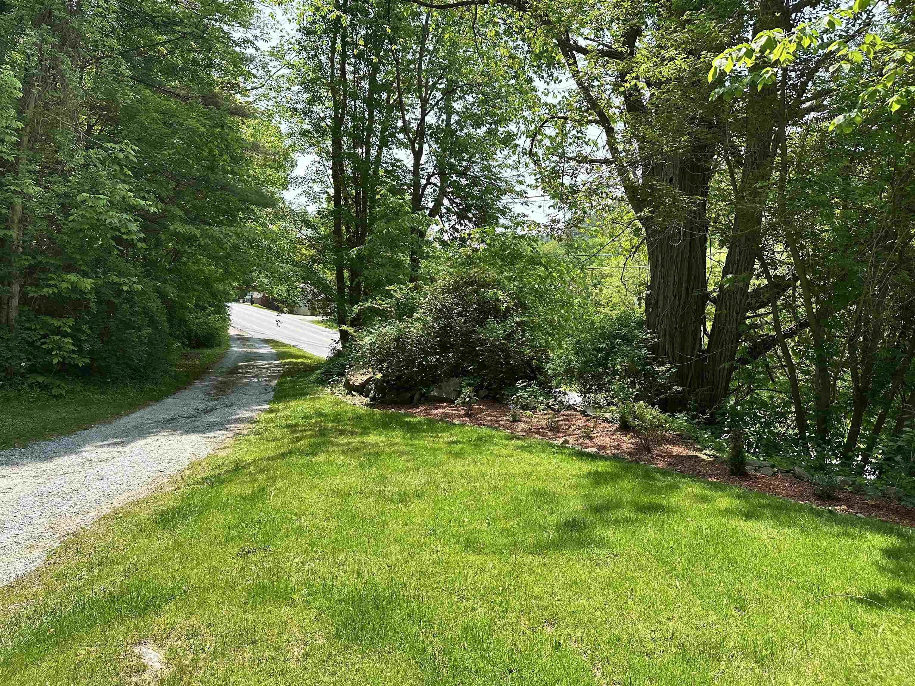 806 Vermont Route 313