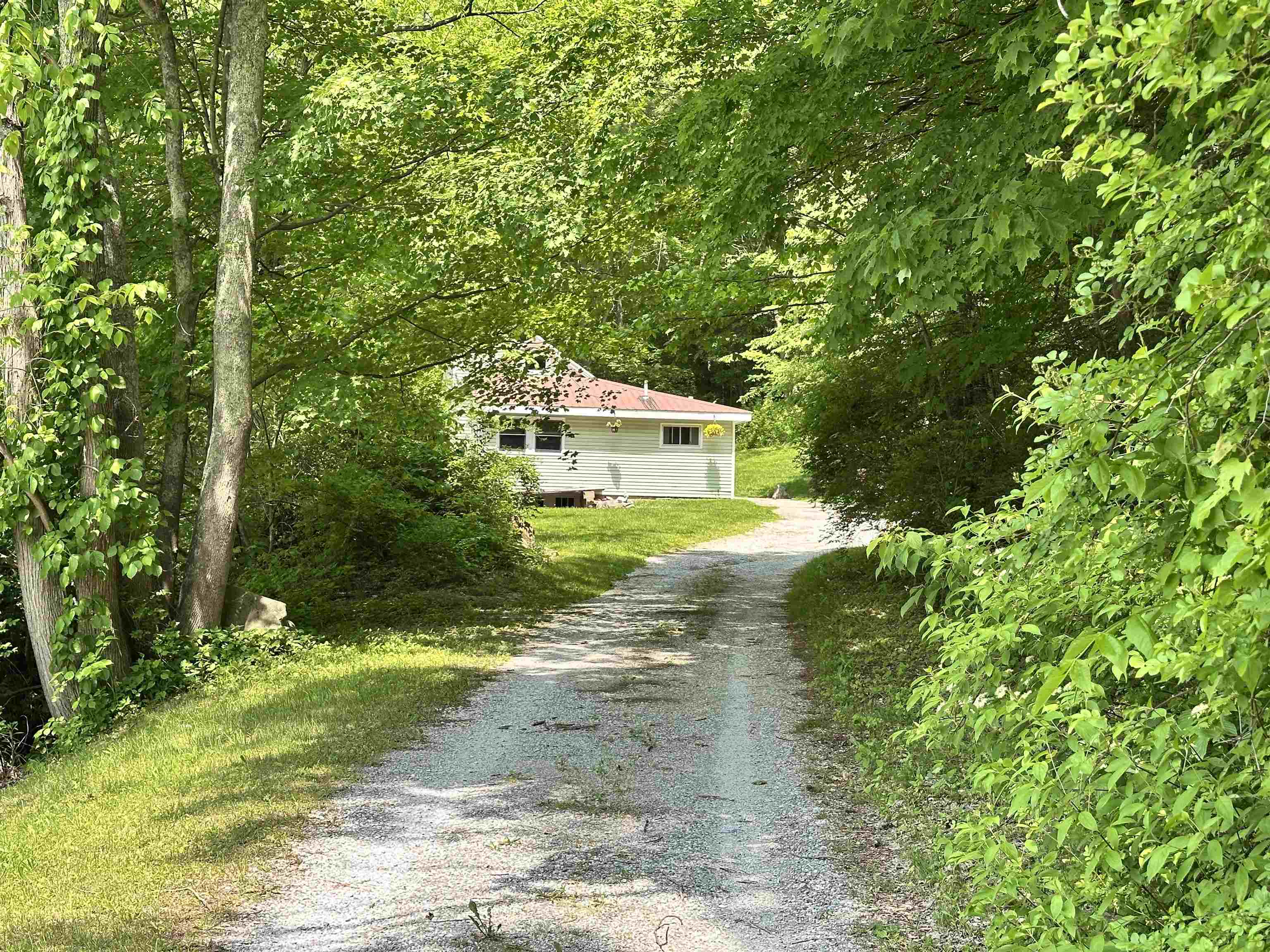 806 Vermont Route 313