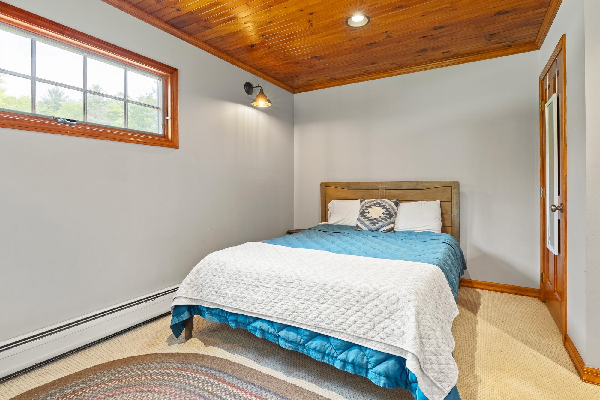 69 Hillvale Drive