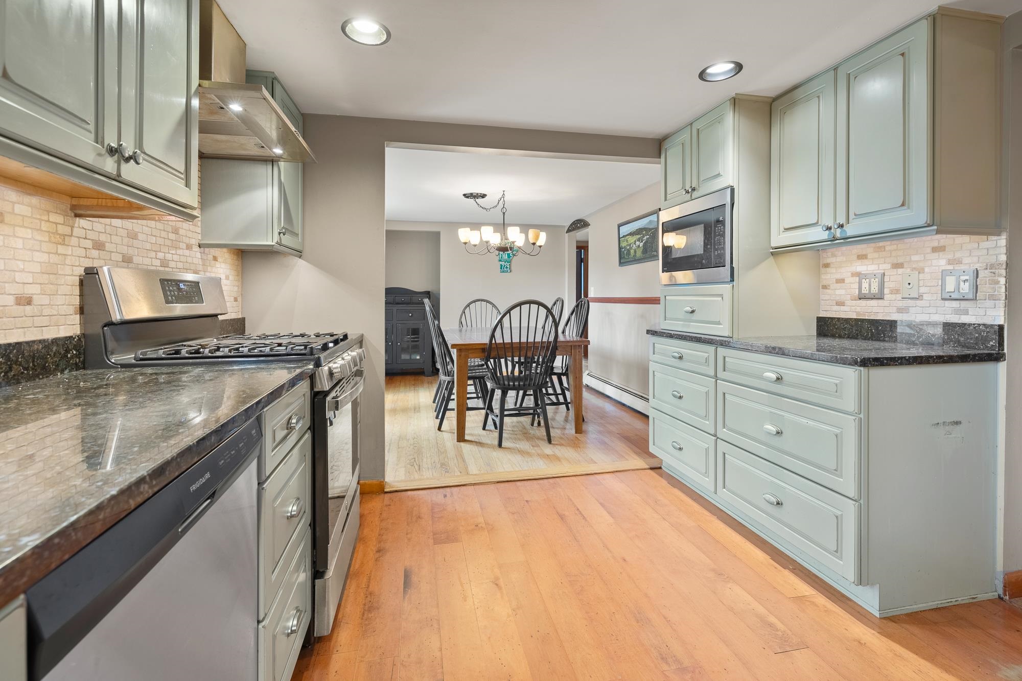 69 Hillvale Drive