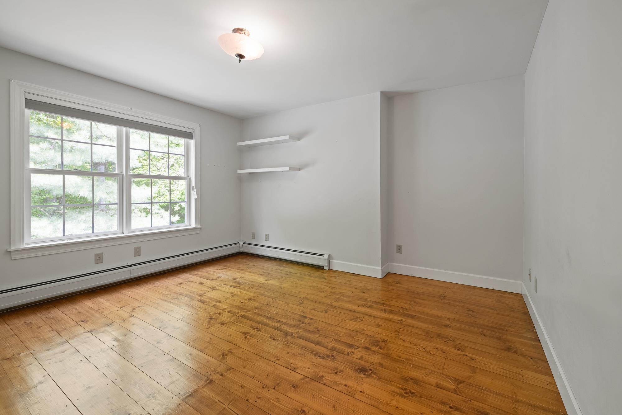 56 Mending Walls Road