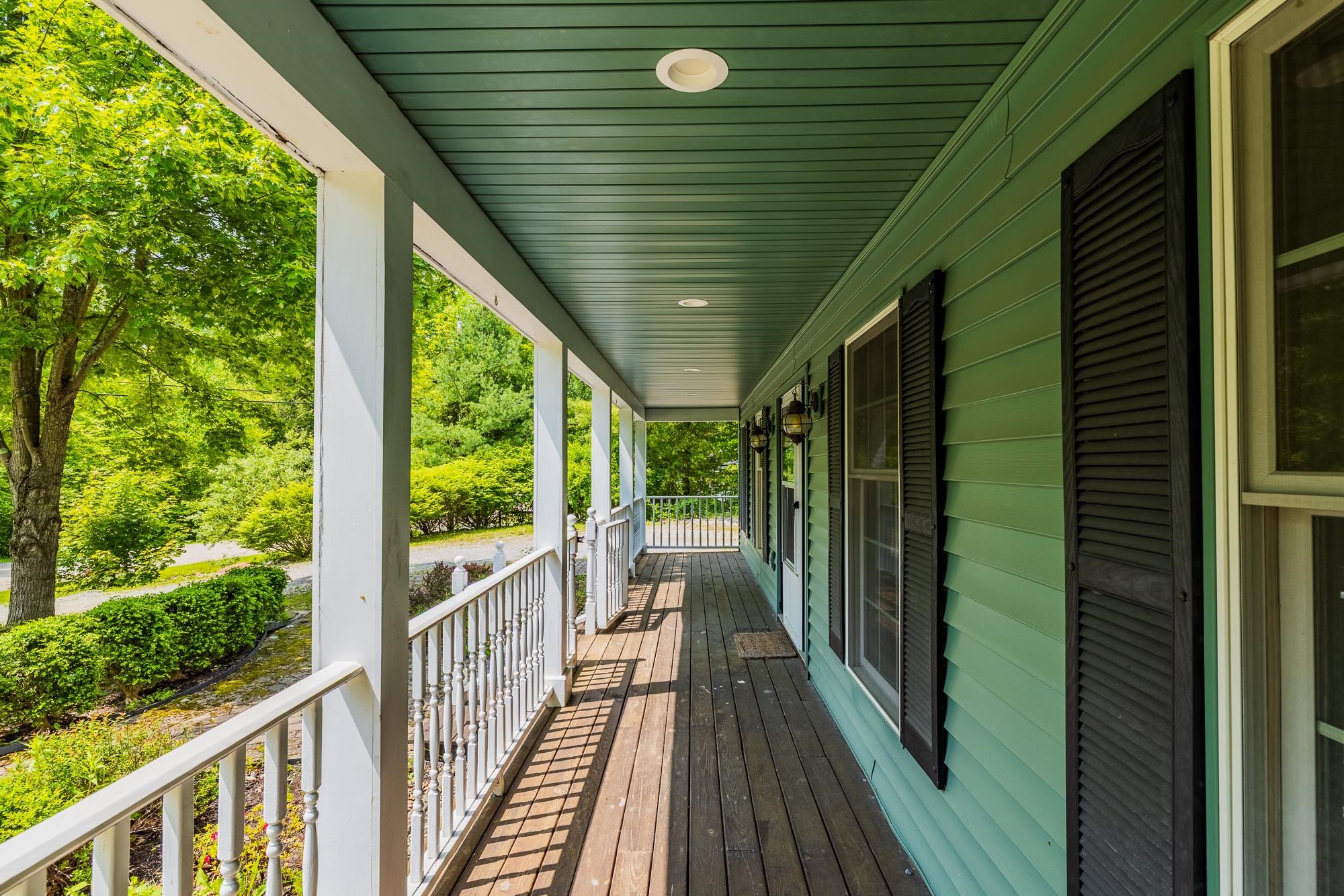 56 Mending Walls Road