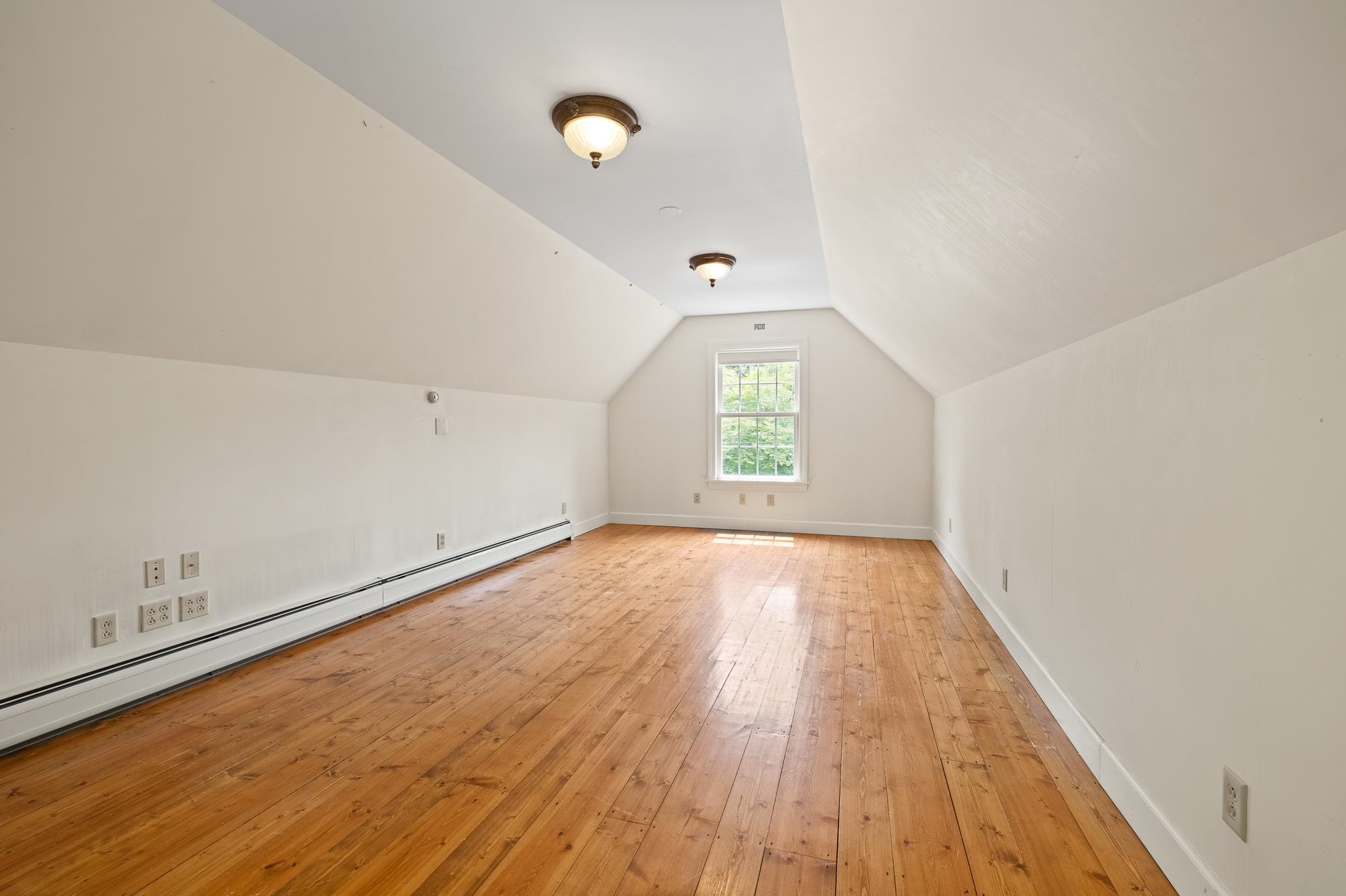 56 Mending Walls Road