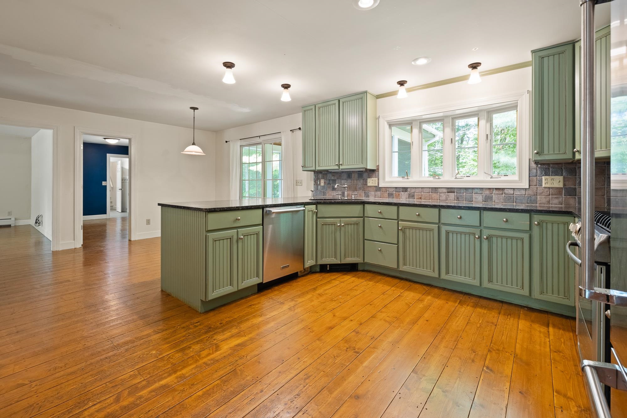 56 Mending Walls Road