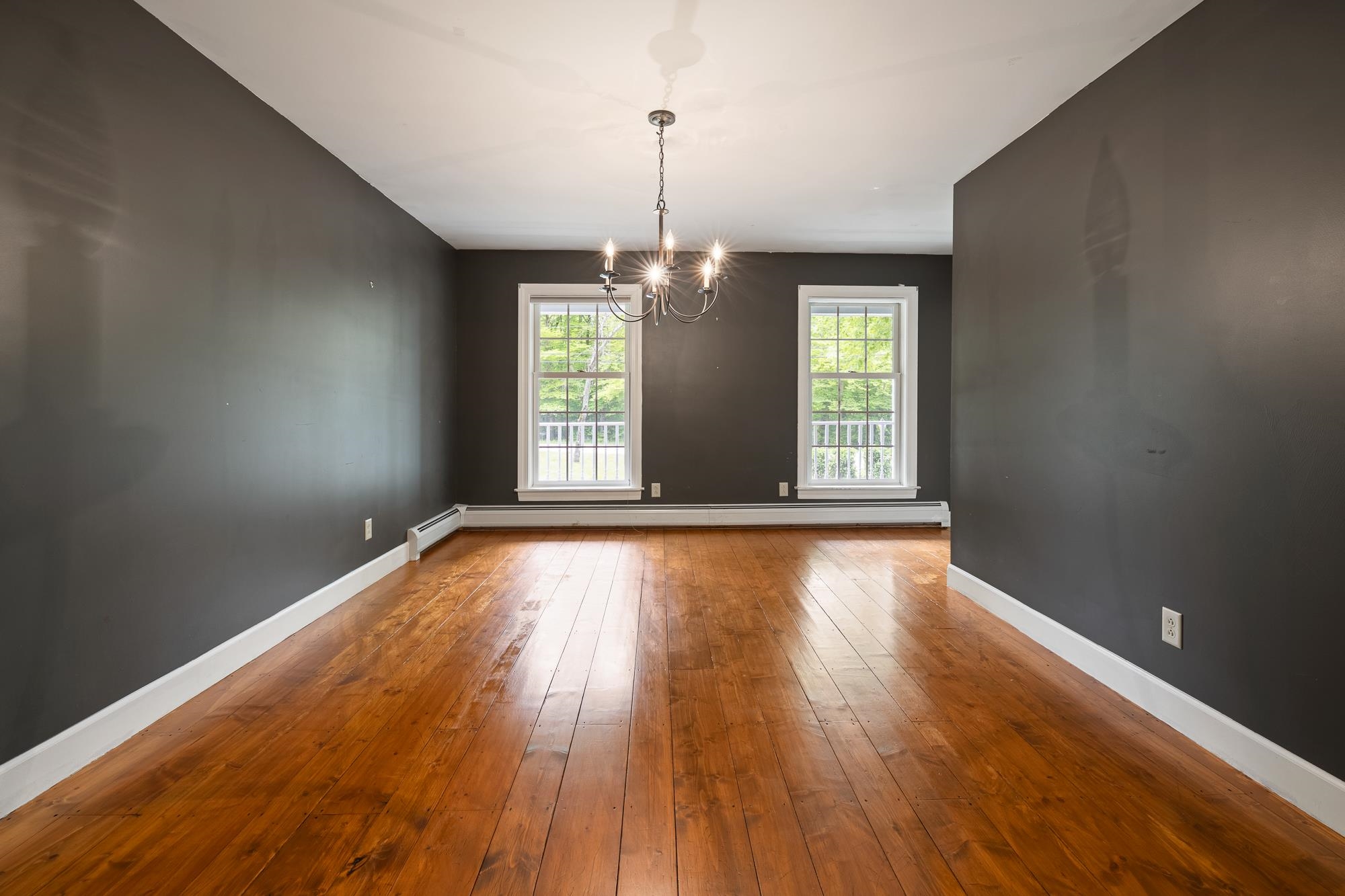 56 Mending Walls Road