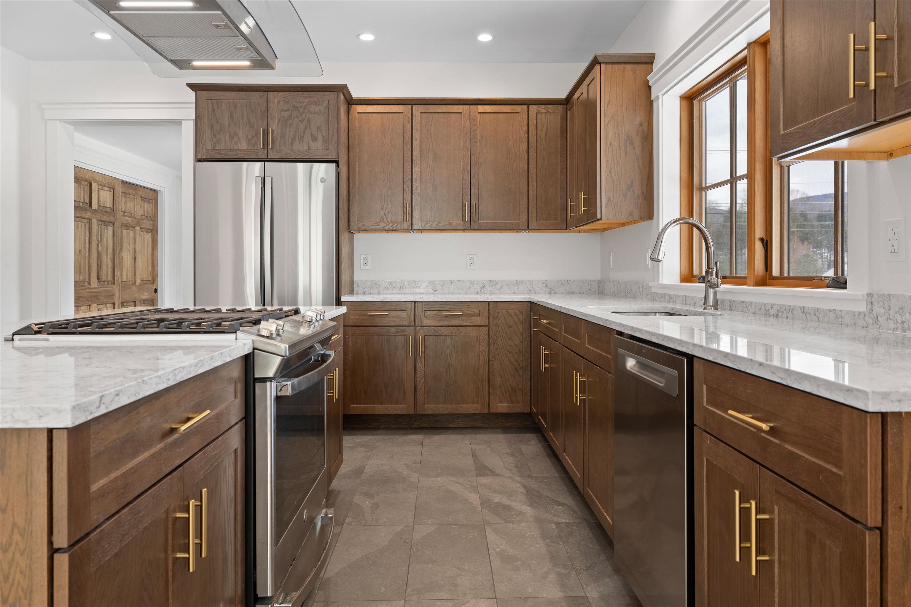 18 Jameson Flats Unit: 18