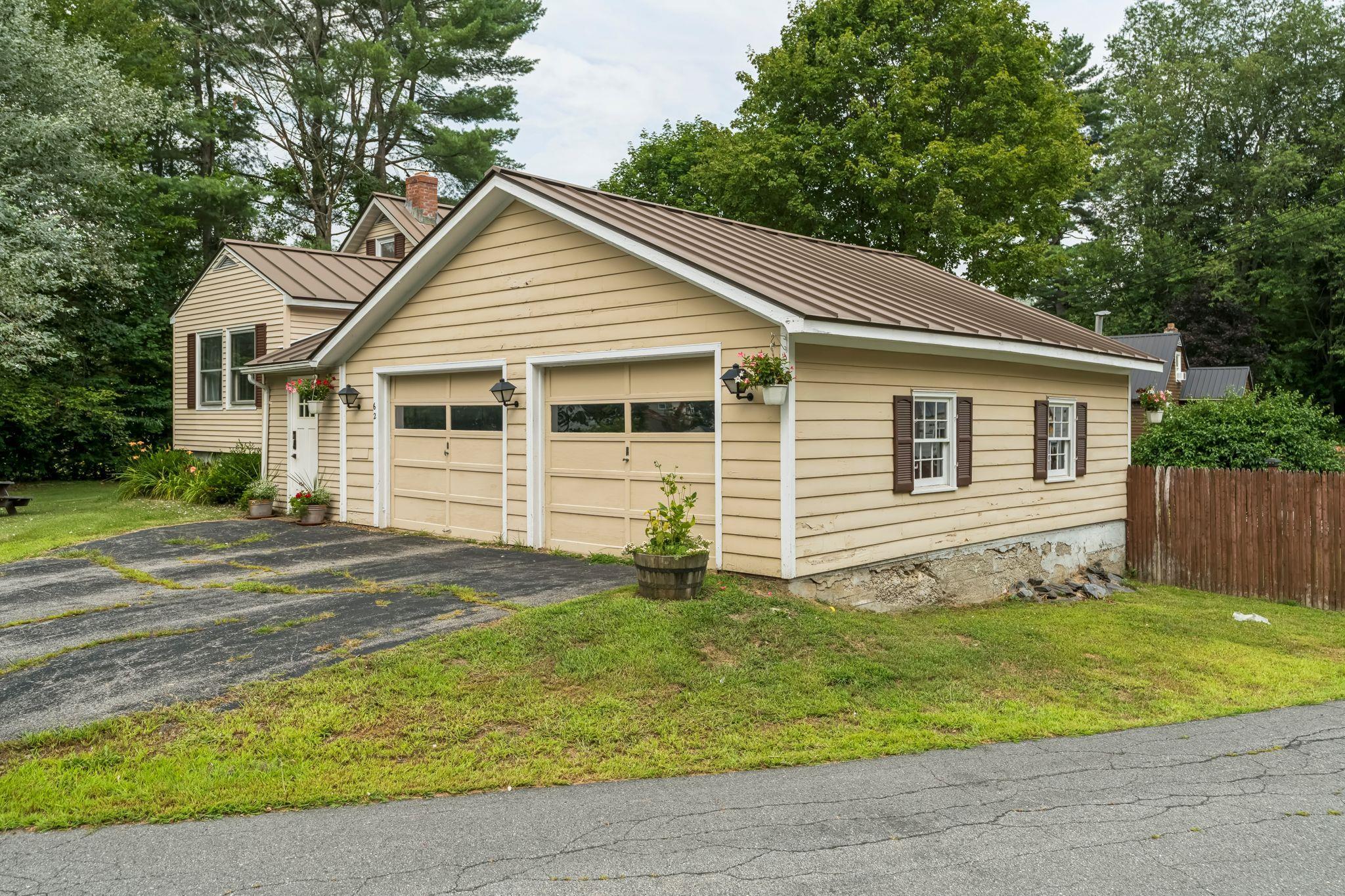 62 Circle Drive