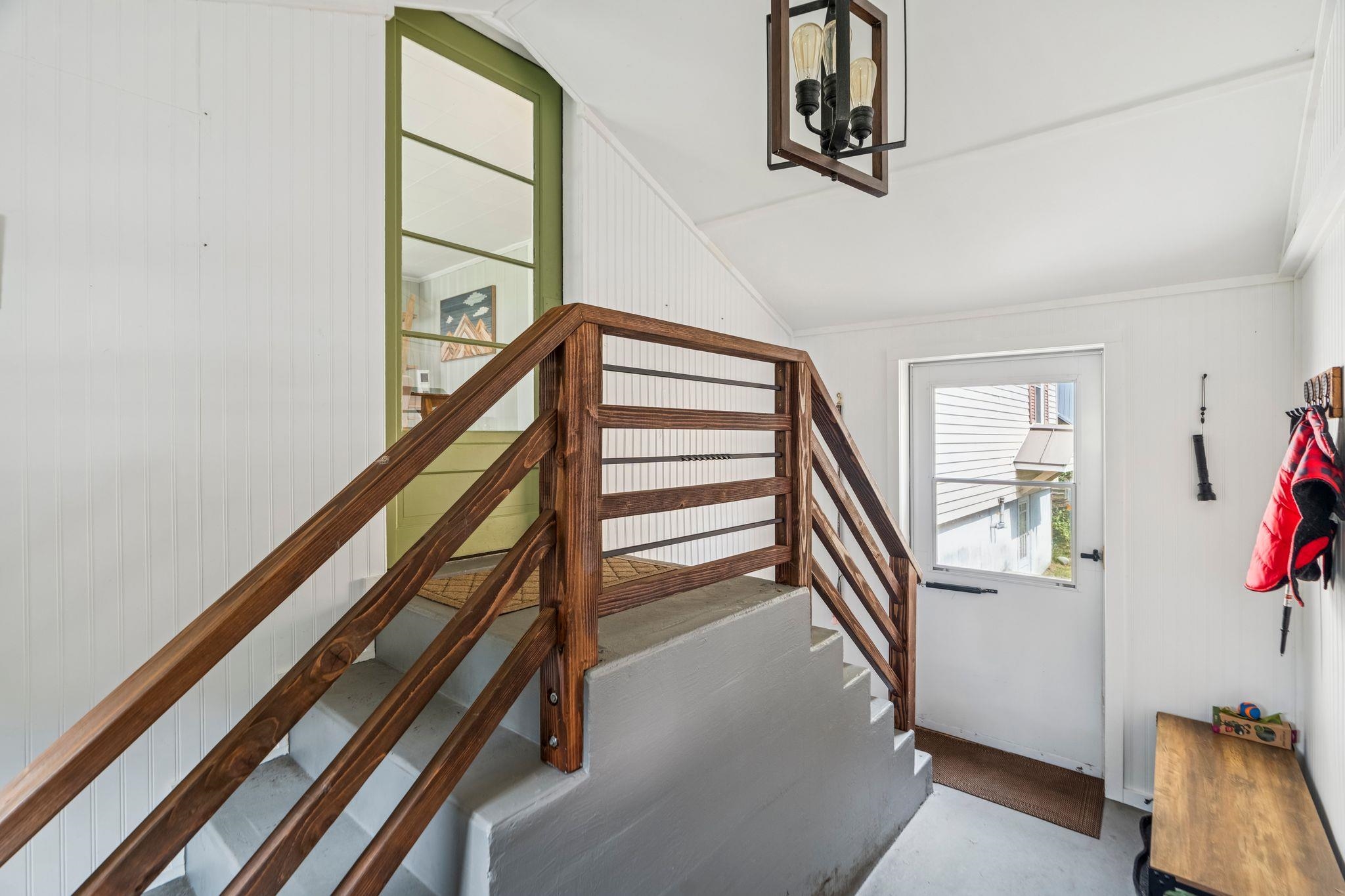 62 Circle Drive