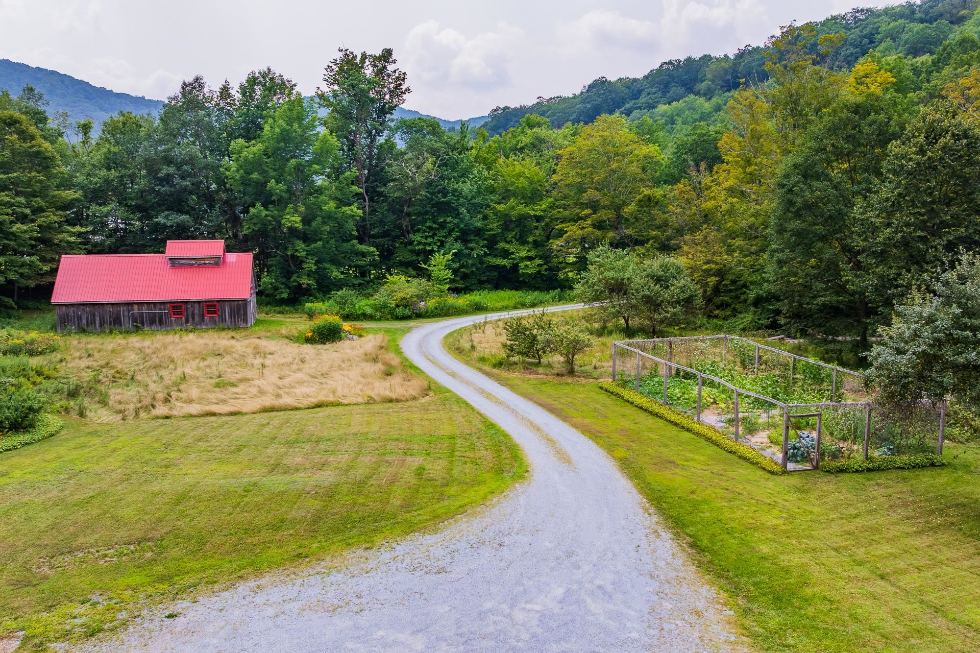 1148 Kent Hollow Road