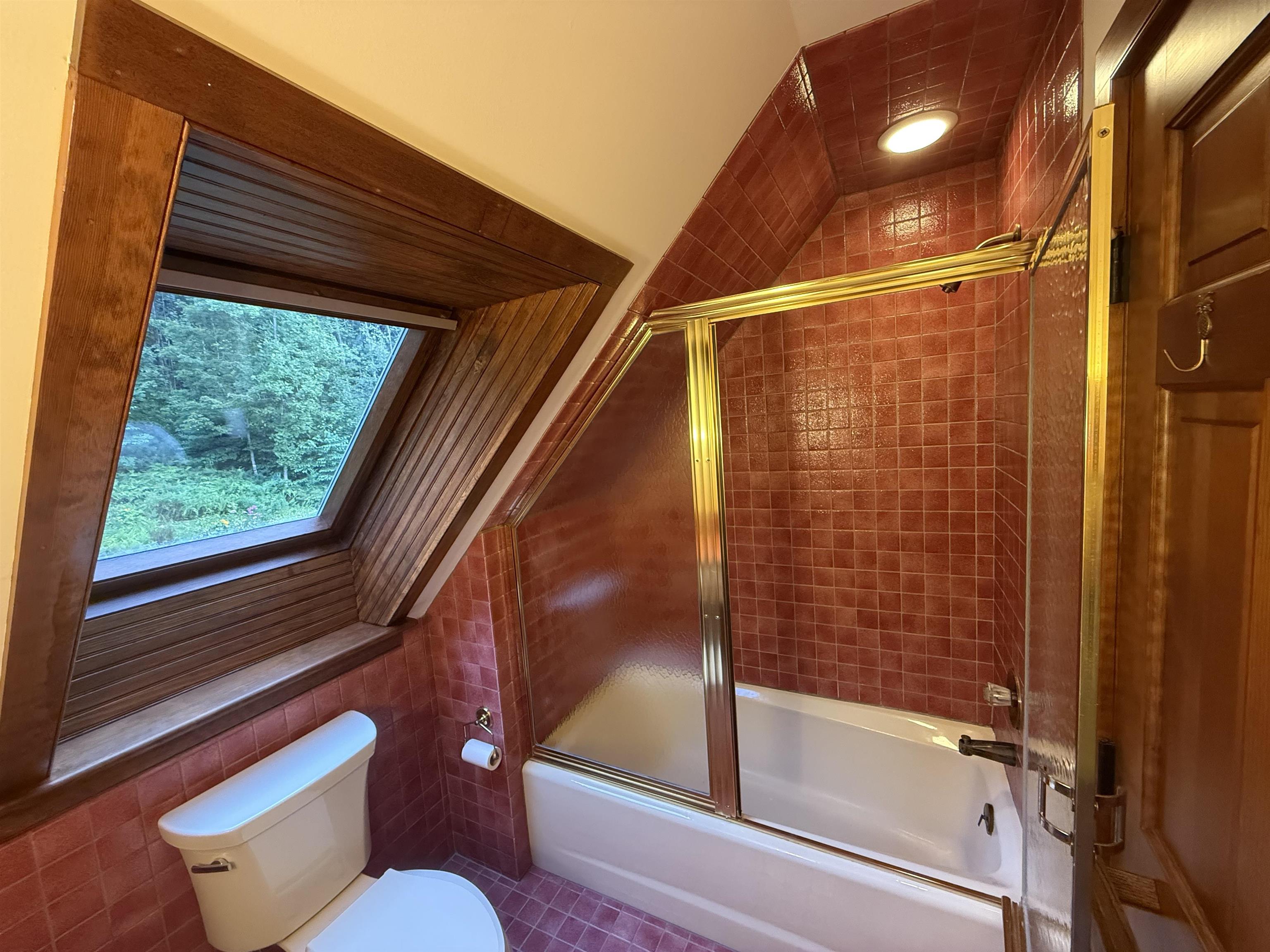 1148 Kent Hollow Road