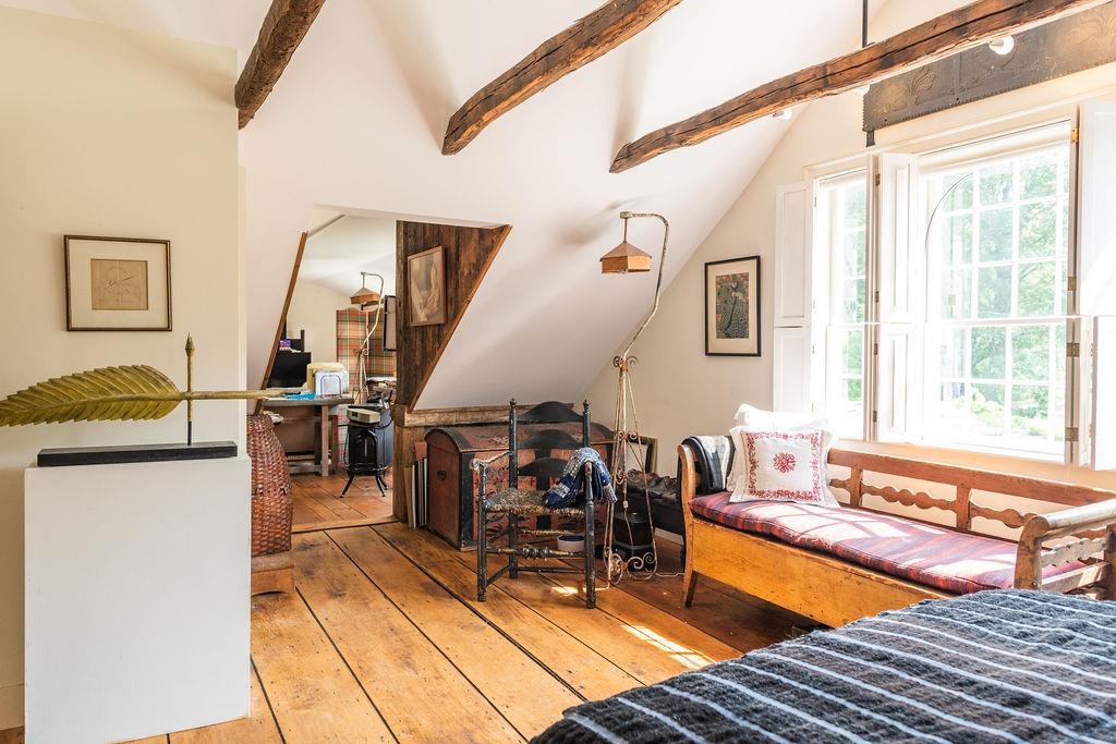 694 Sykes Hollow Road