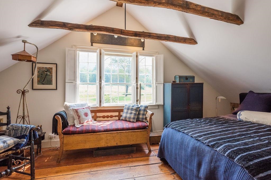 694 Sykes Hollow Road