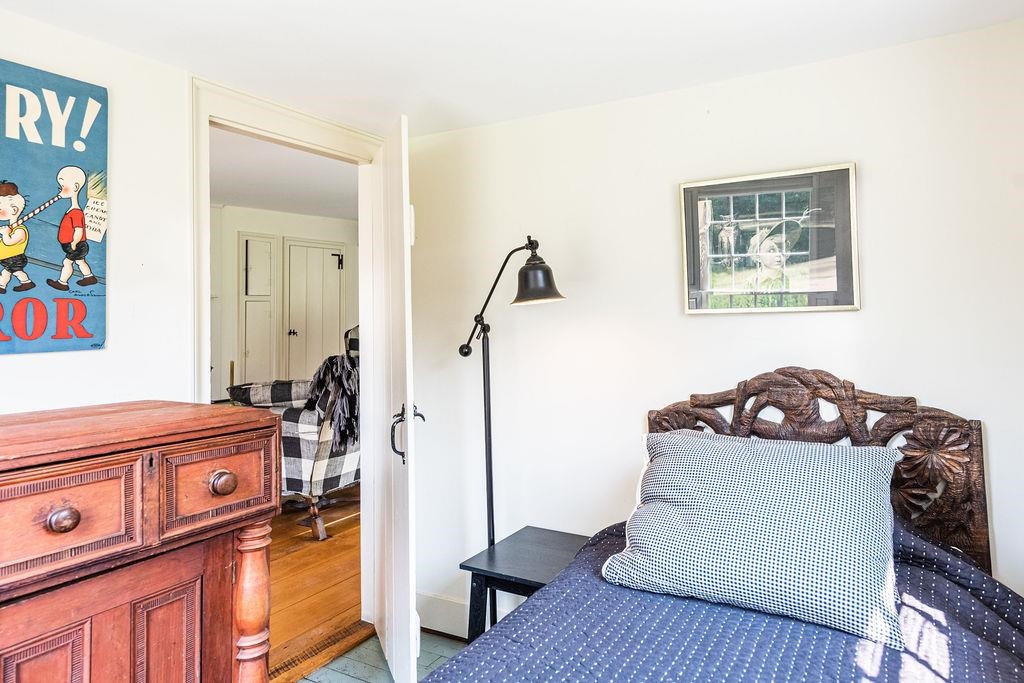 694 Sykes Hollow Road