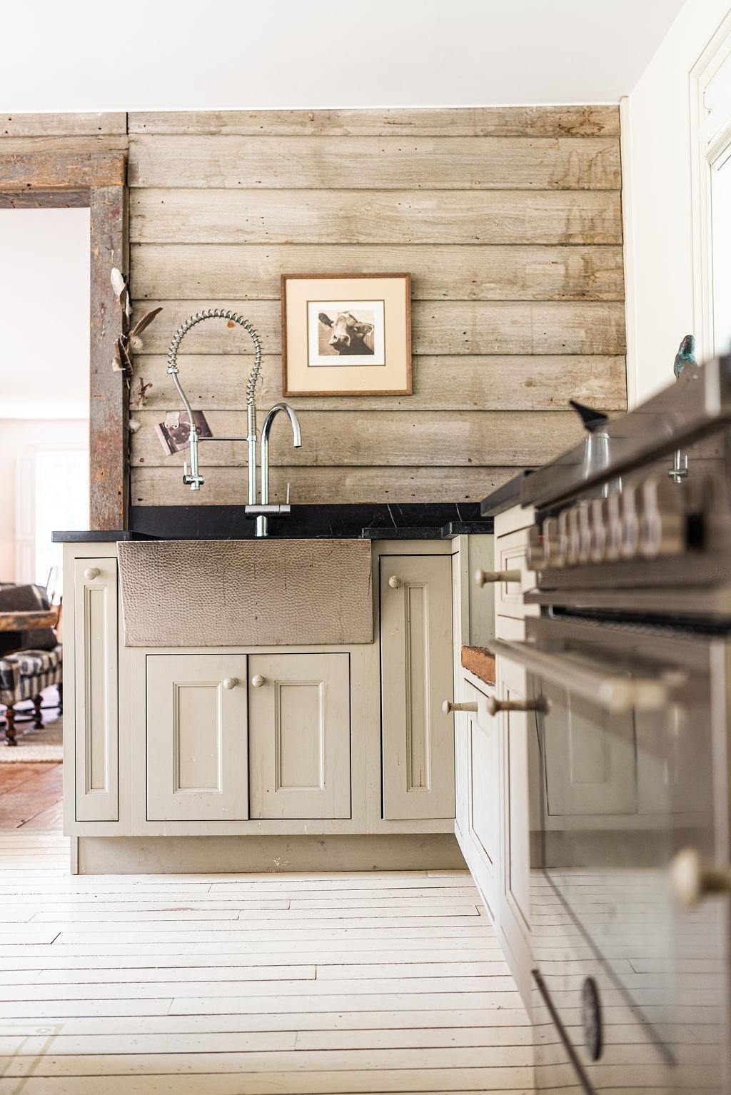 694 Sykes Hollow Road