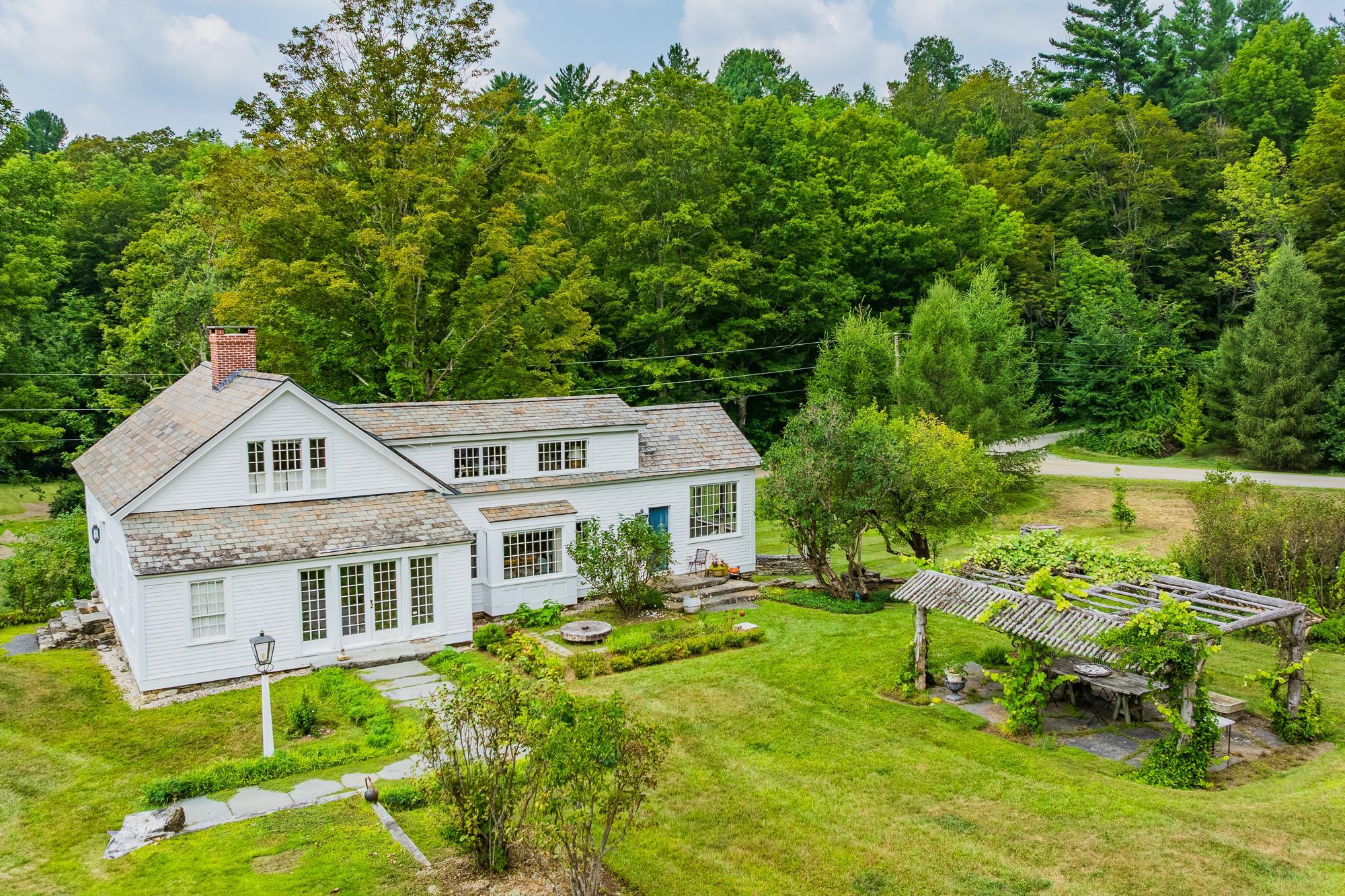 694 Sykes Hollow Road