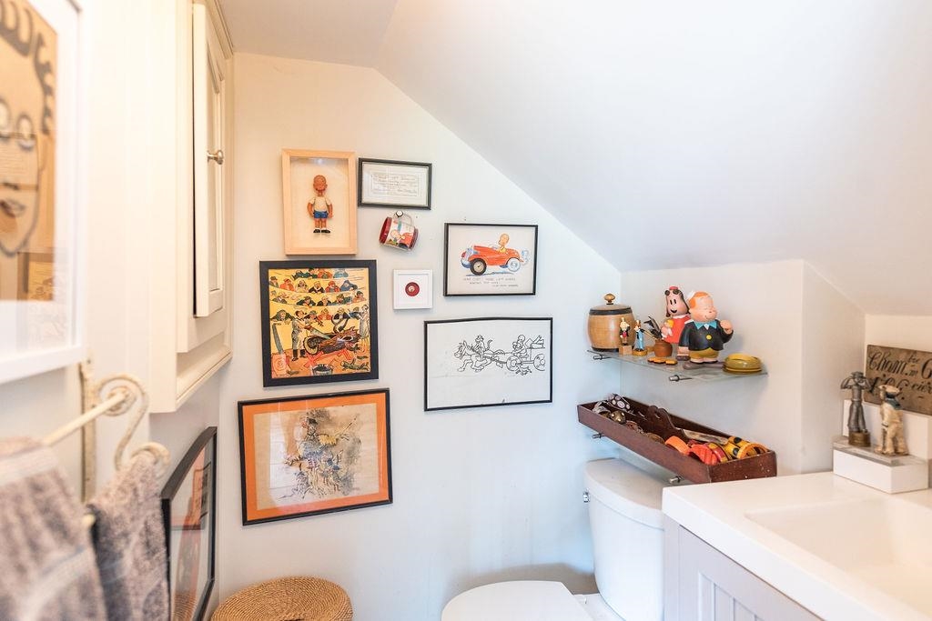 694 Sykes Hollow Road