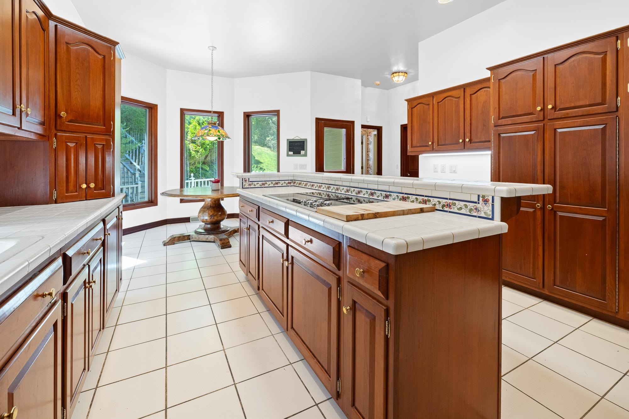 932 McNamara Road
