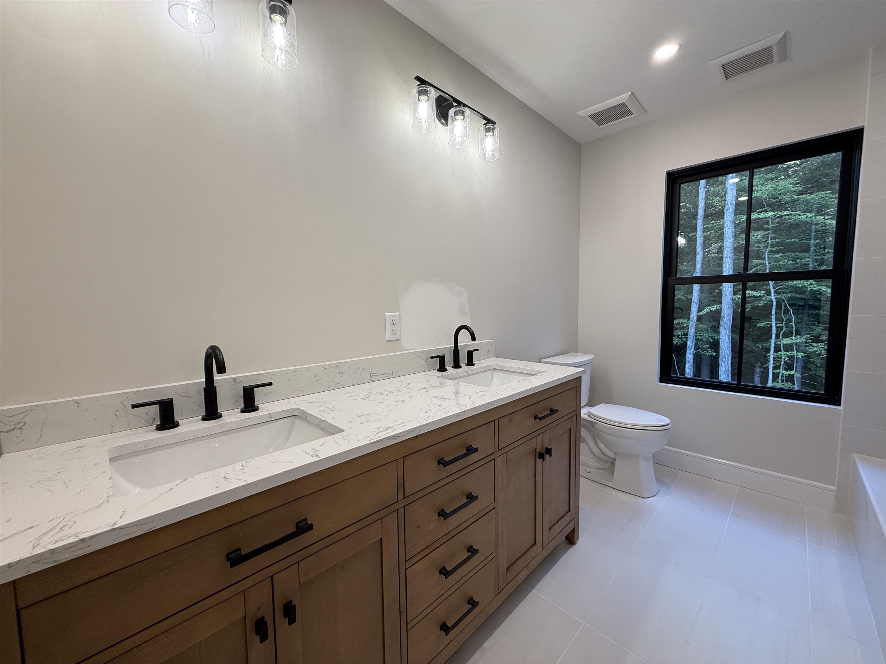 143 Stratton Mountain Access Road