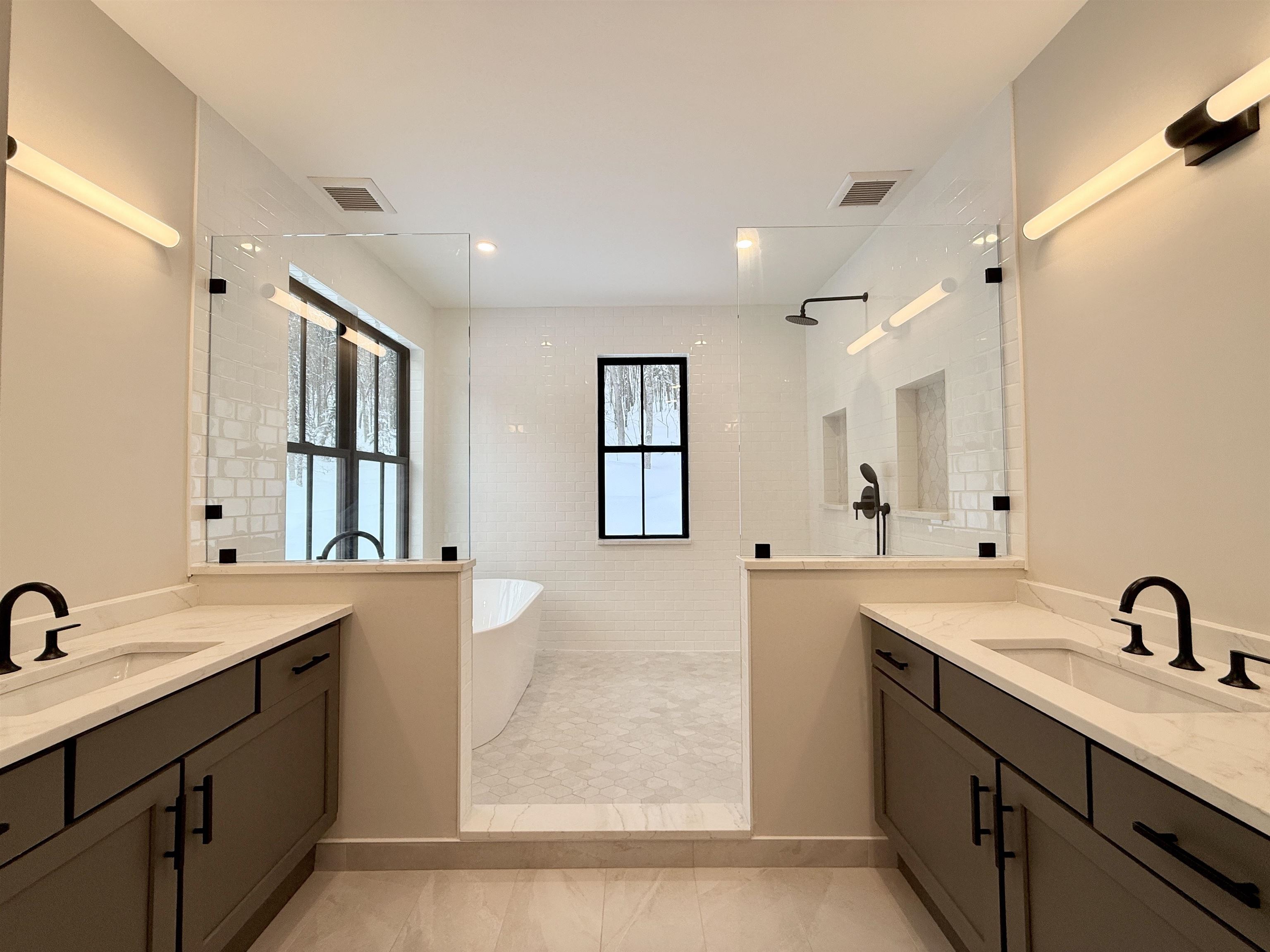 143 Stratton Mountain Access Road