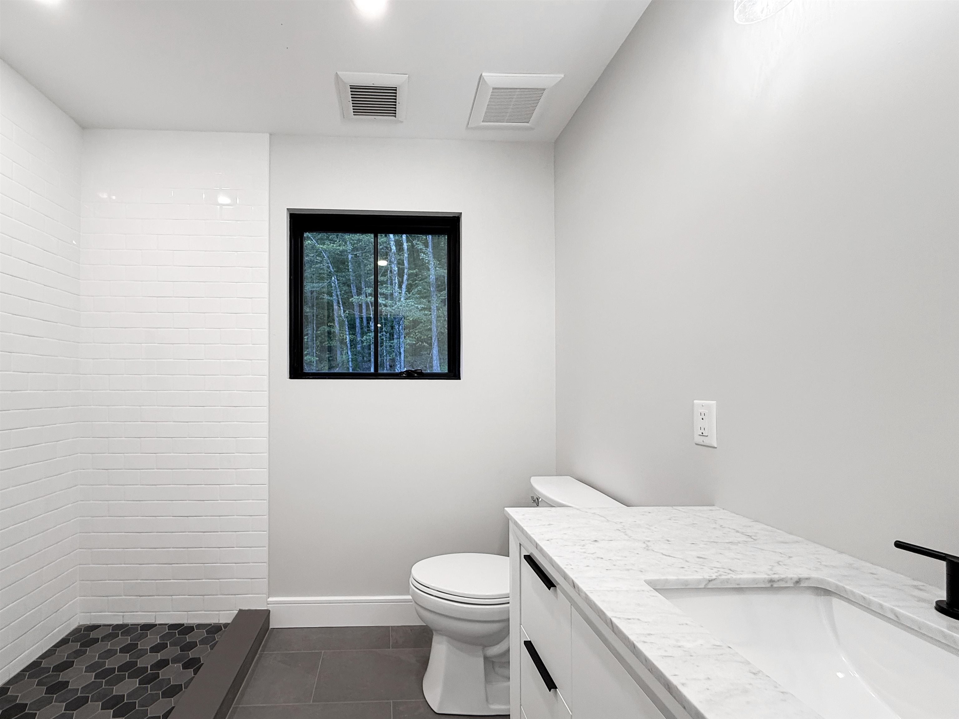 143 Stratton Mountain Access Road