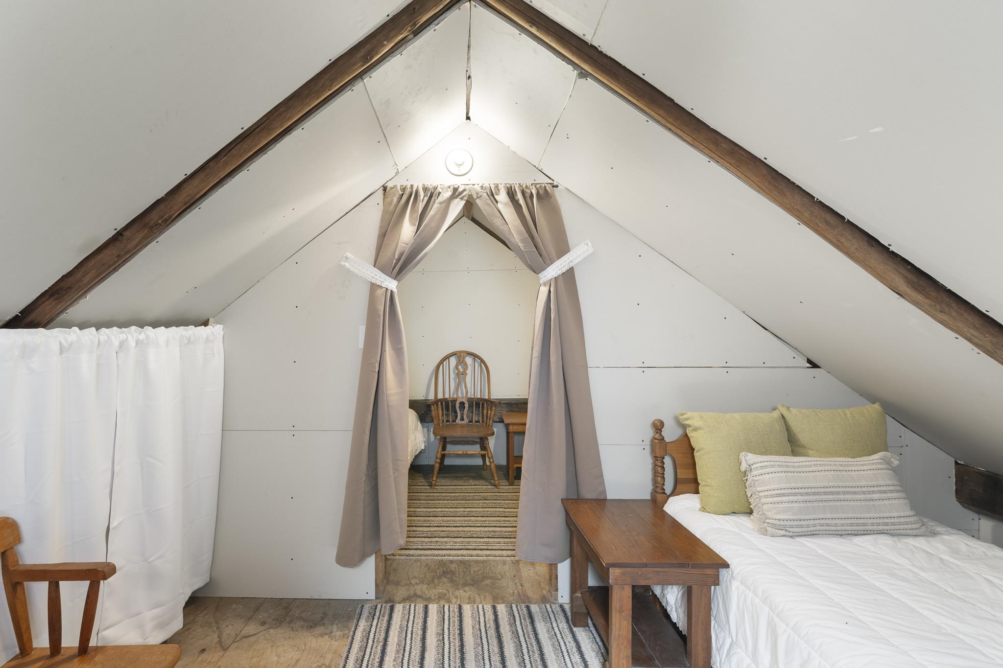 33 West River Street