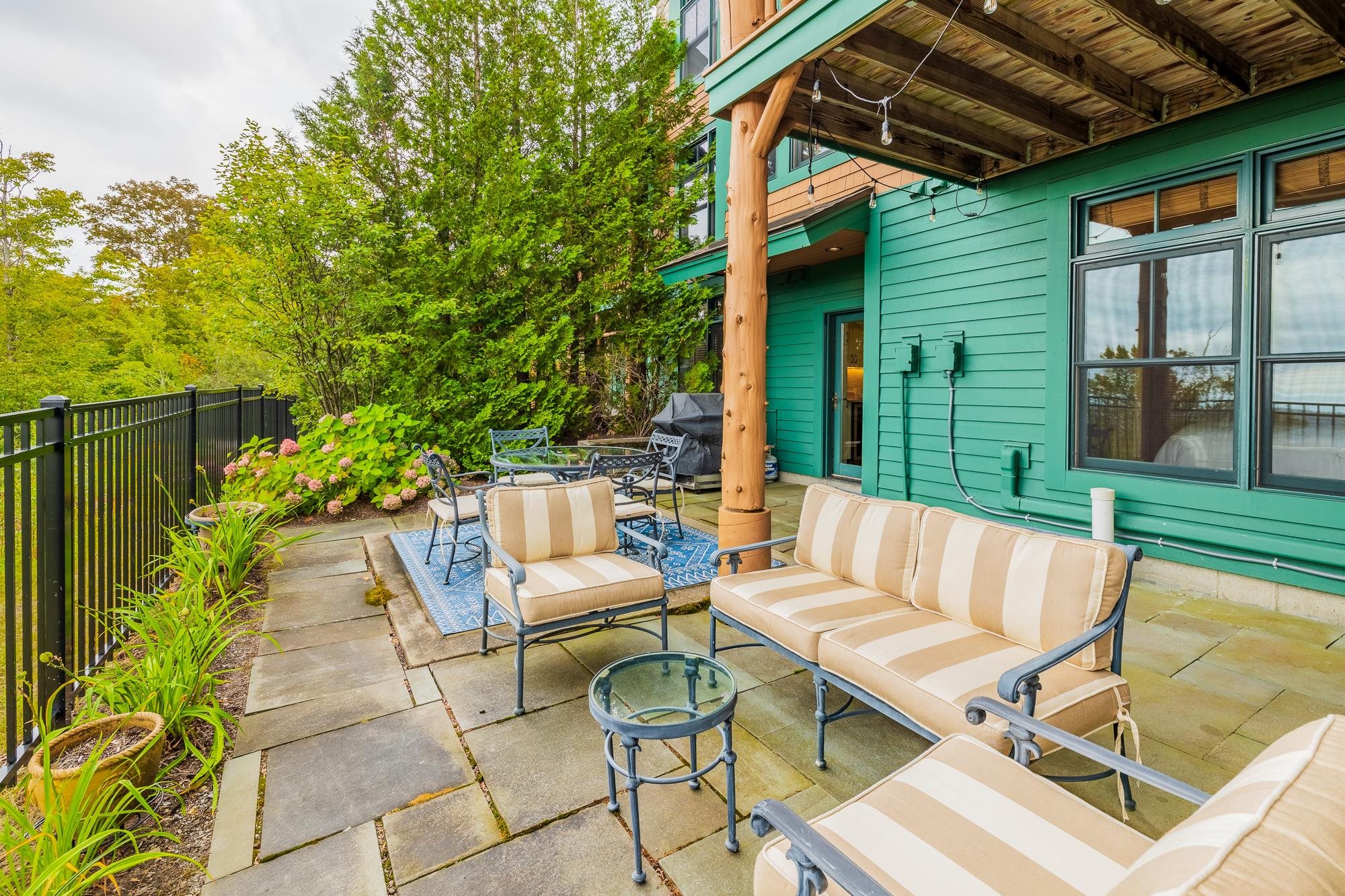 4B Hardwood Hill