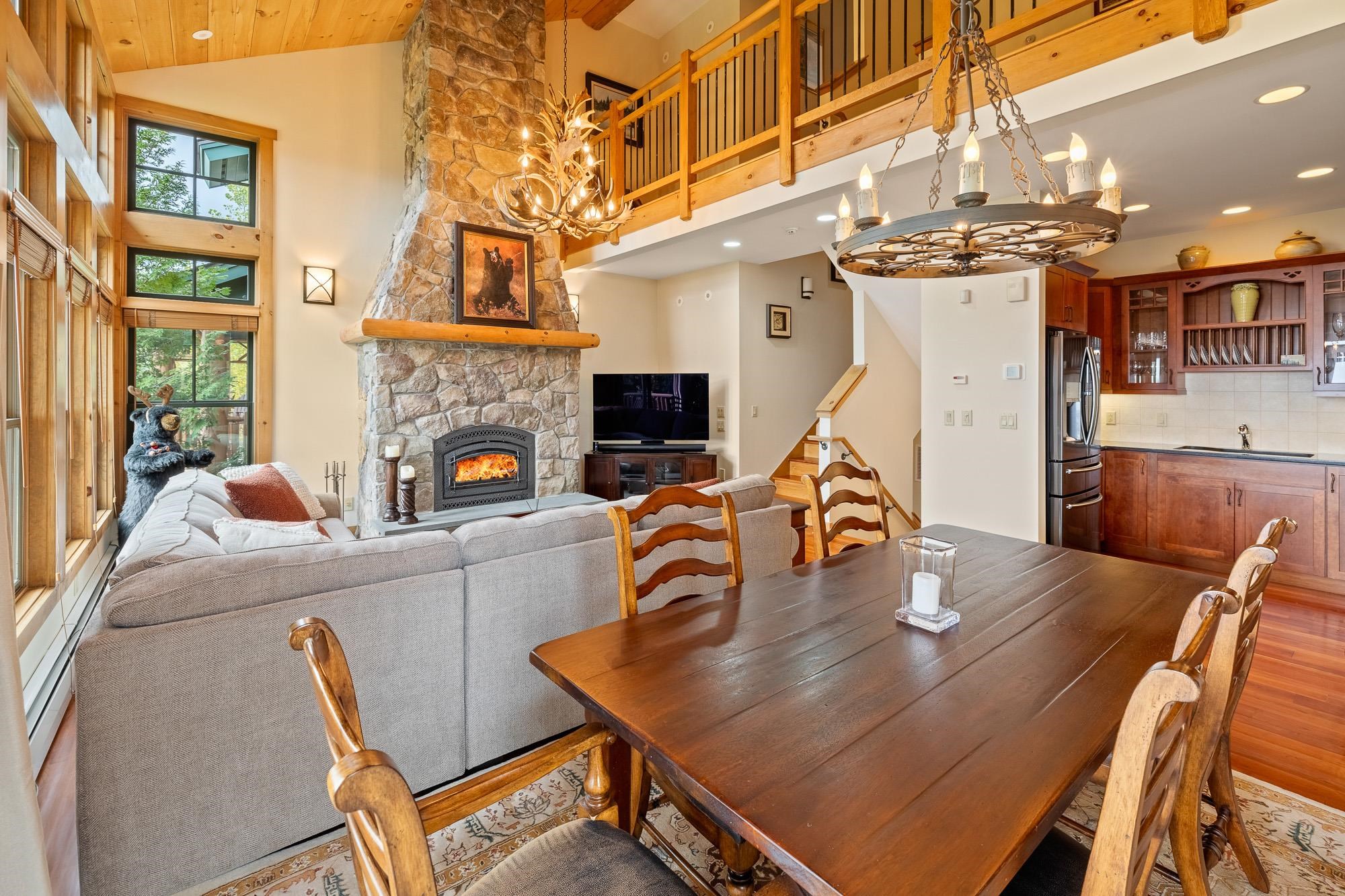 4B Hardwood Hill