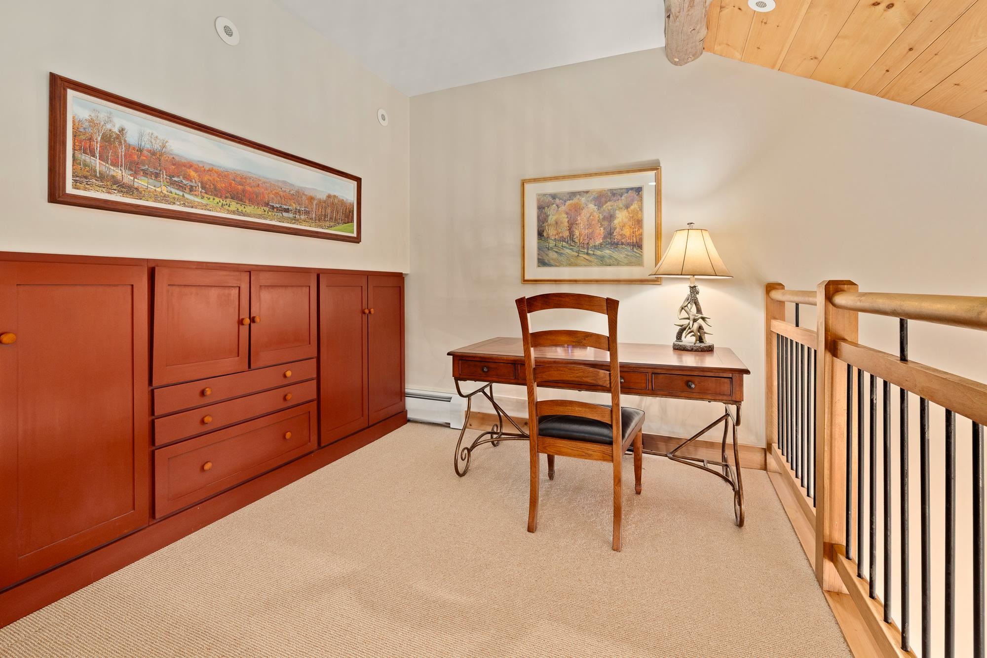 4B Hardwood Hill